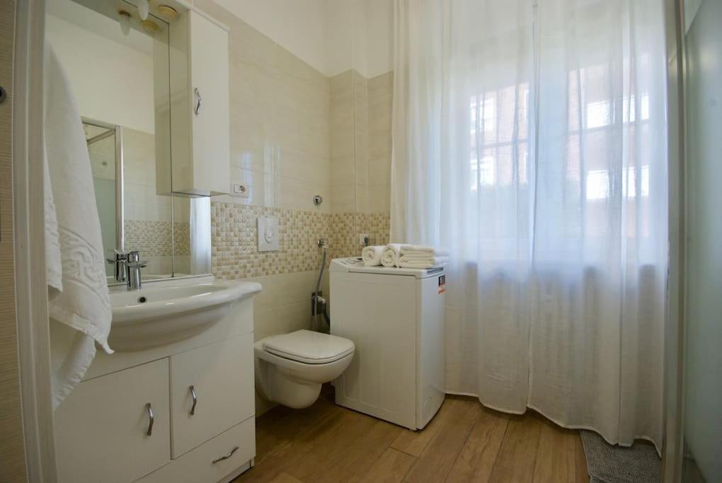 My Home Appartamenti Rho 4