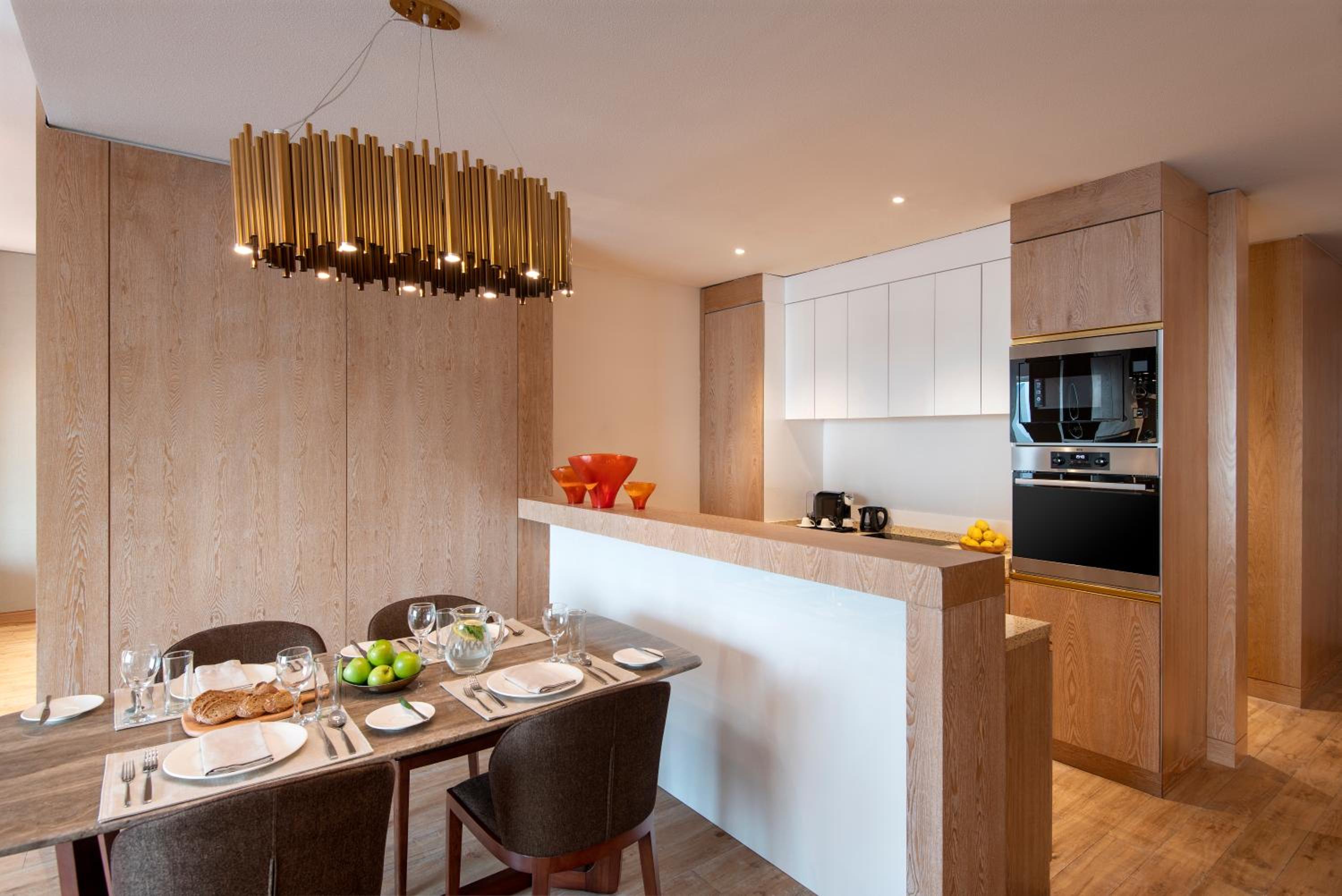 Photo 89 sur 101 de The Bentley Luxury Hotel & Suites