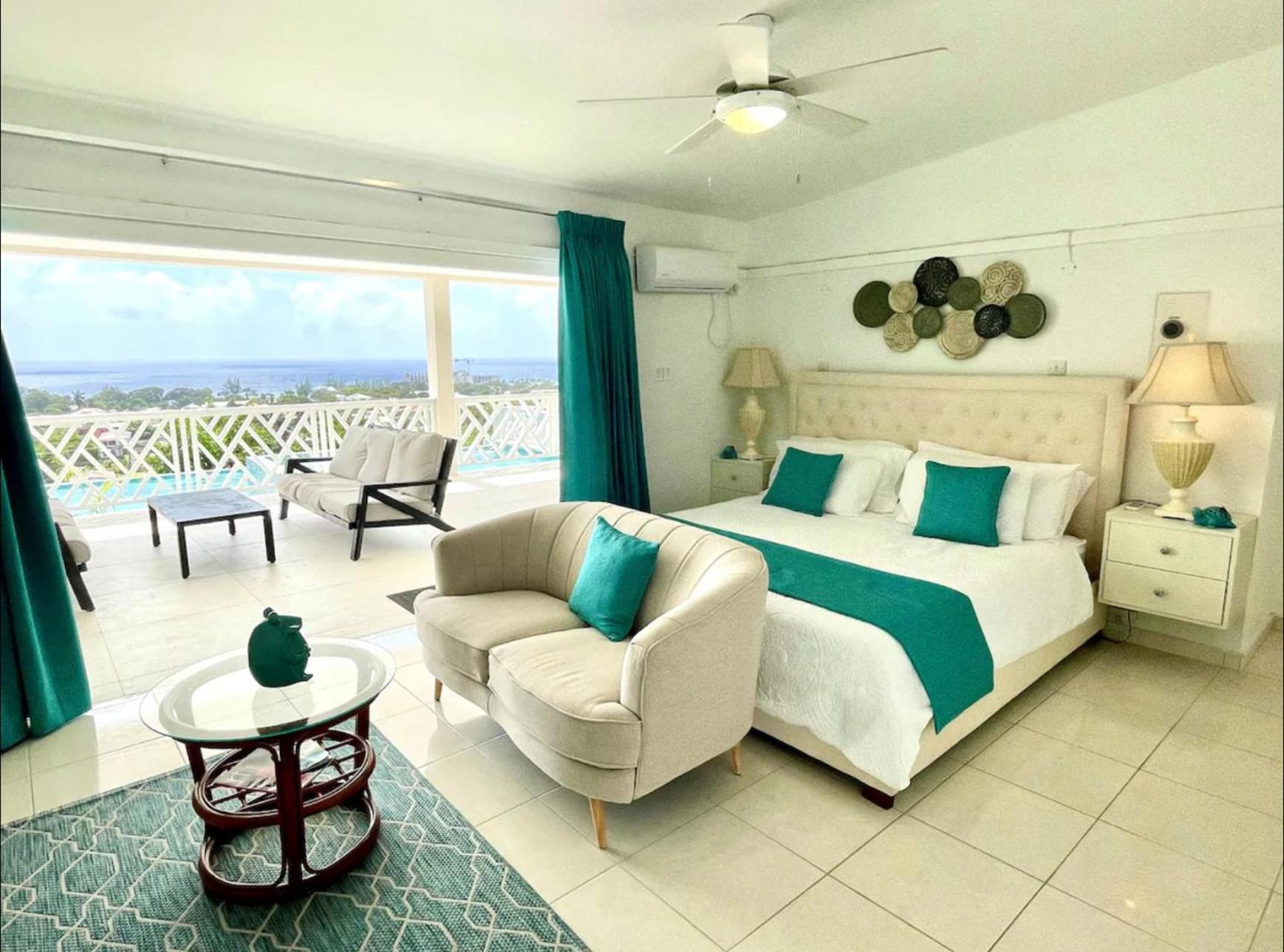 Luxury 4 Bed Villa in Barbados with amazing views