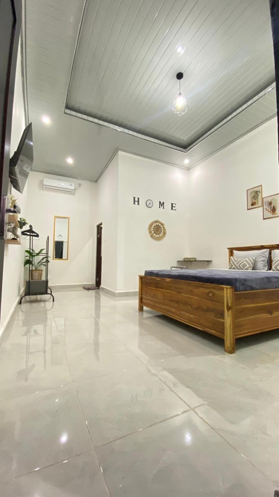Juliana HomeStay