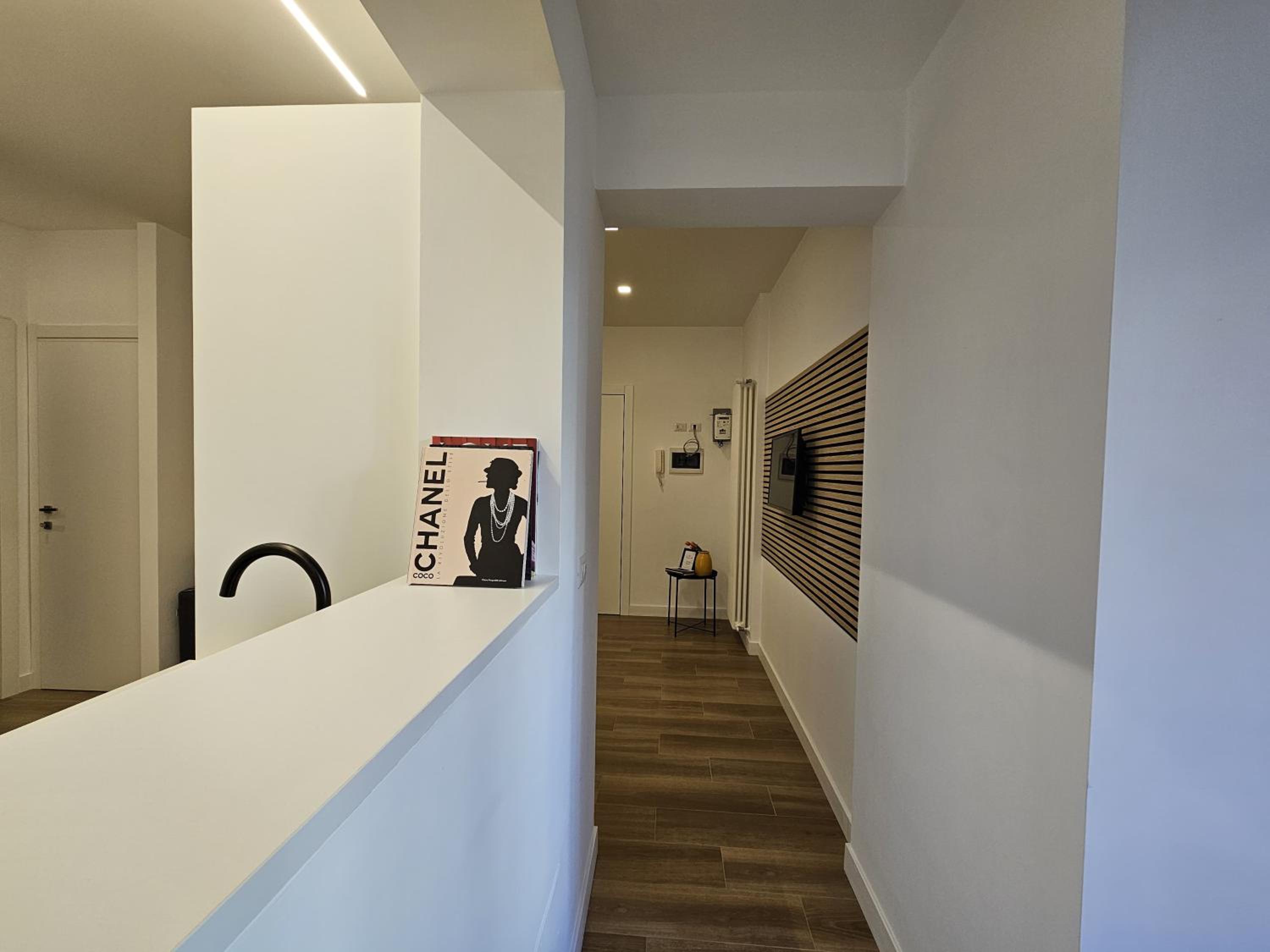 CRIS HOUSE