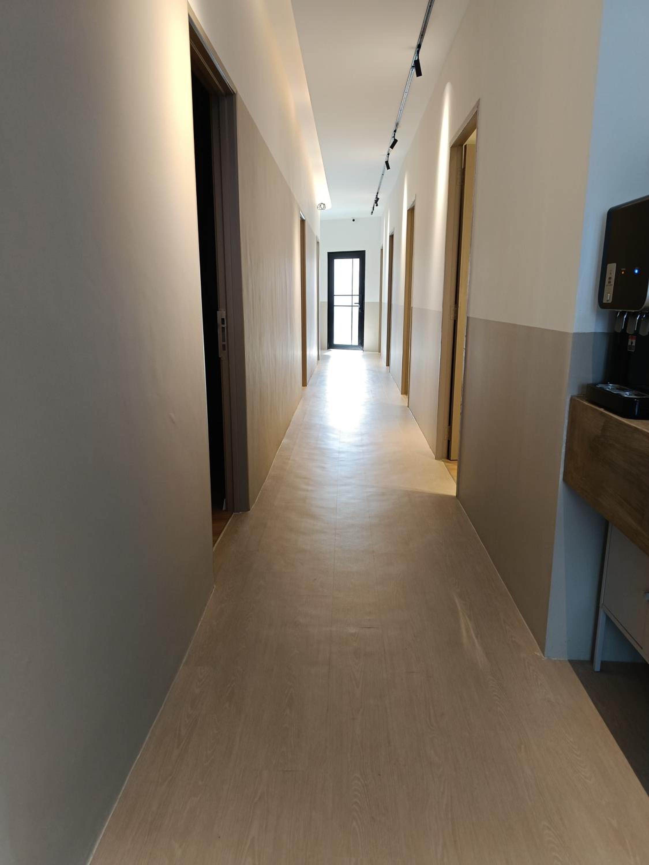 Number 6 Smart Guest House photo 2
