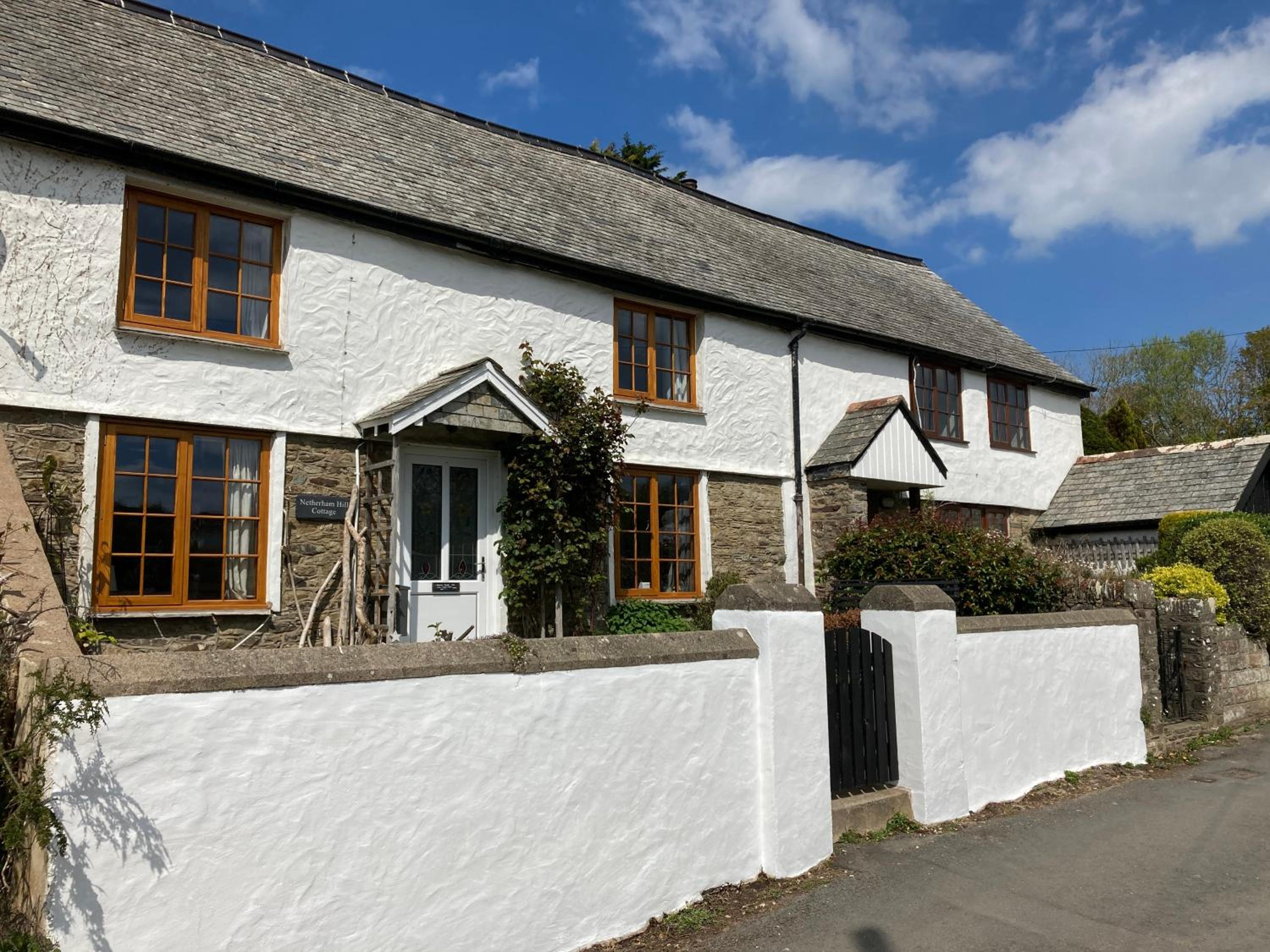 Cosy Cottage in Lovely Georgeham view 2