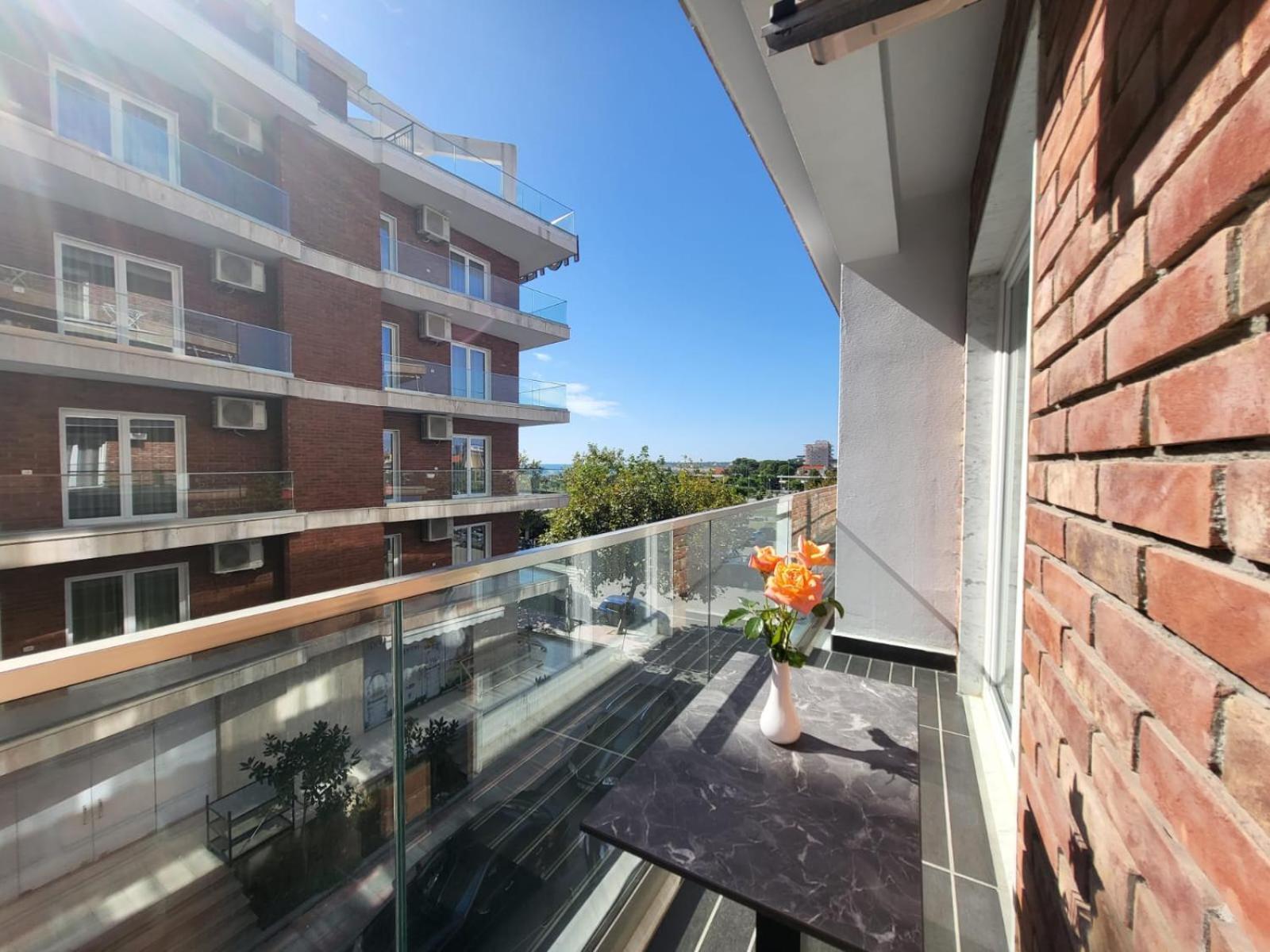 Fishta Apartments Q5 25