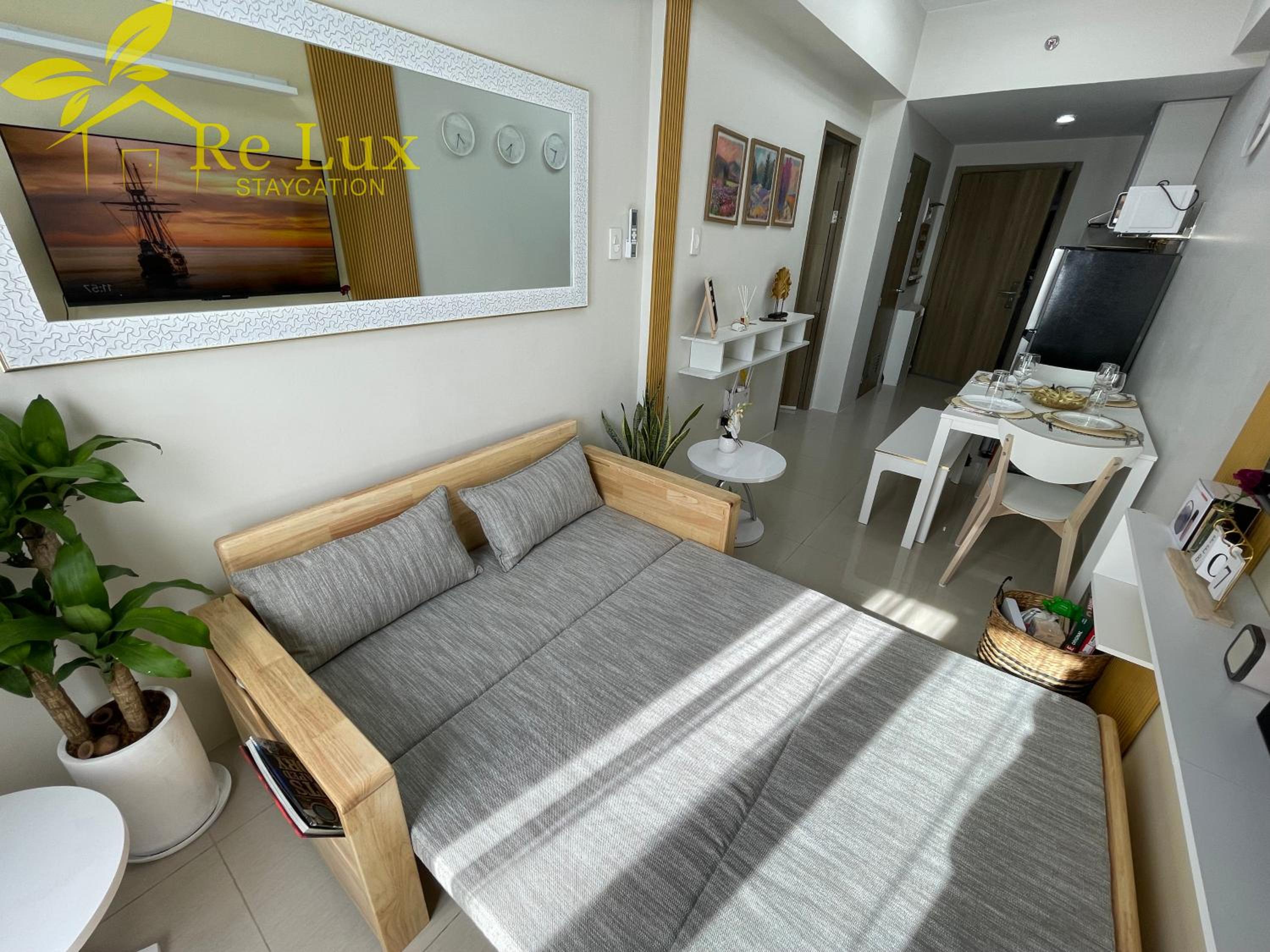 Re Lux Staycation, NEAR NAIA view 5