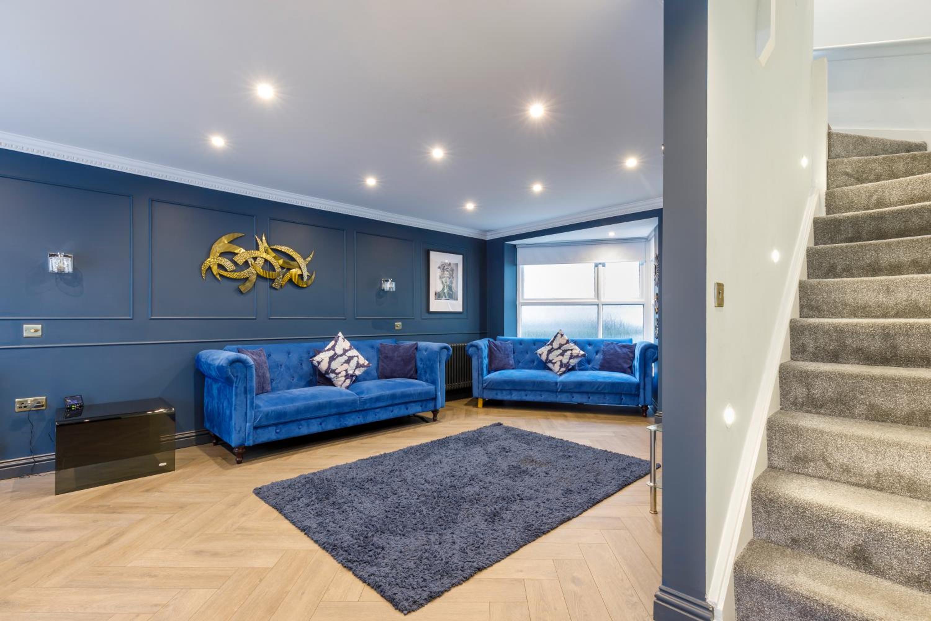 Stylish townhouse by the sea view 2