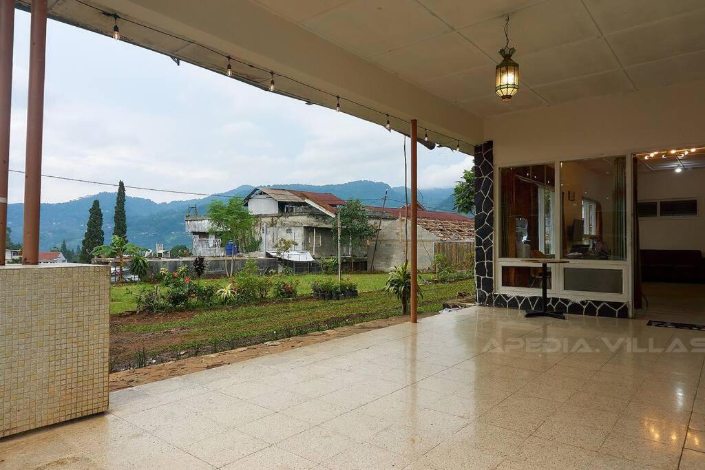 Villa DBusso Apedia, 3 BR, SP, Billiard, Karaoke view 2