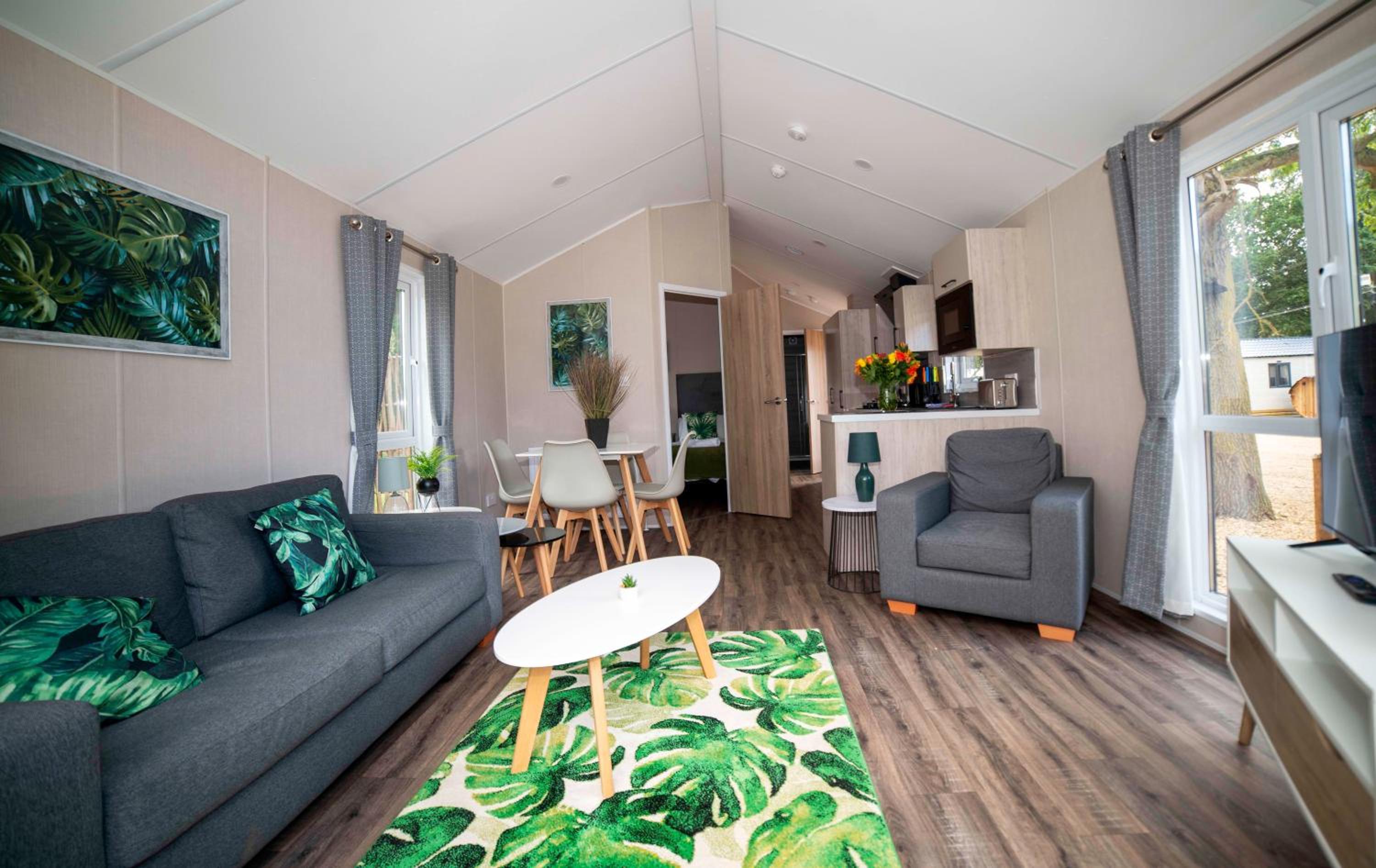 Kings Lynn Vacations - Woodlakes Park By Liv Retreats - Property Image 93