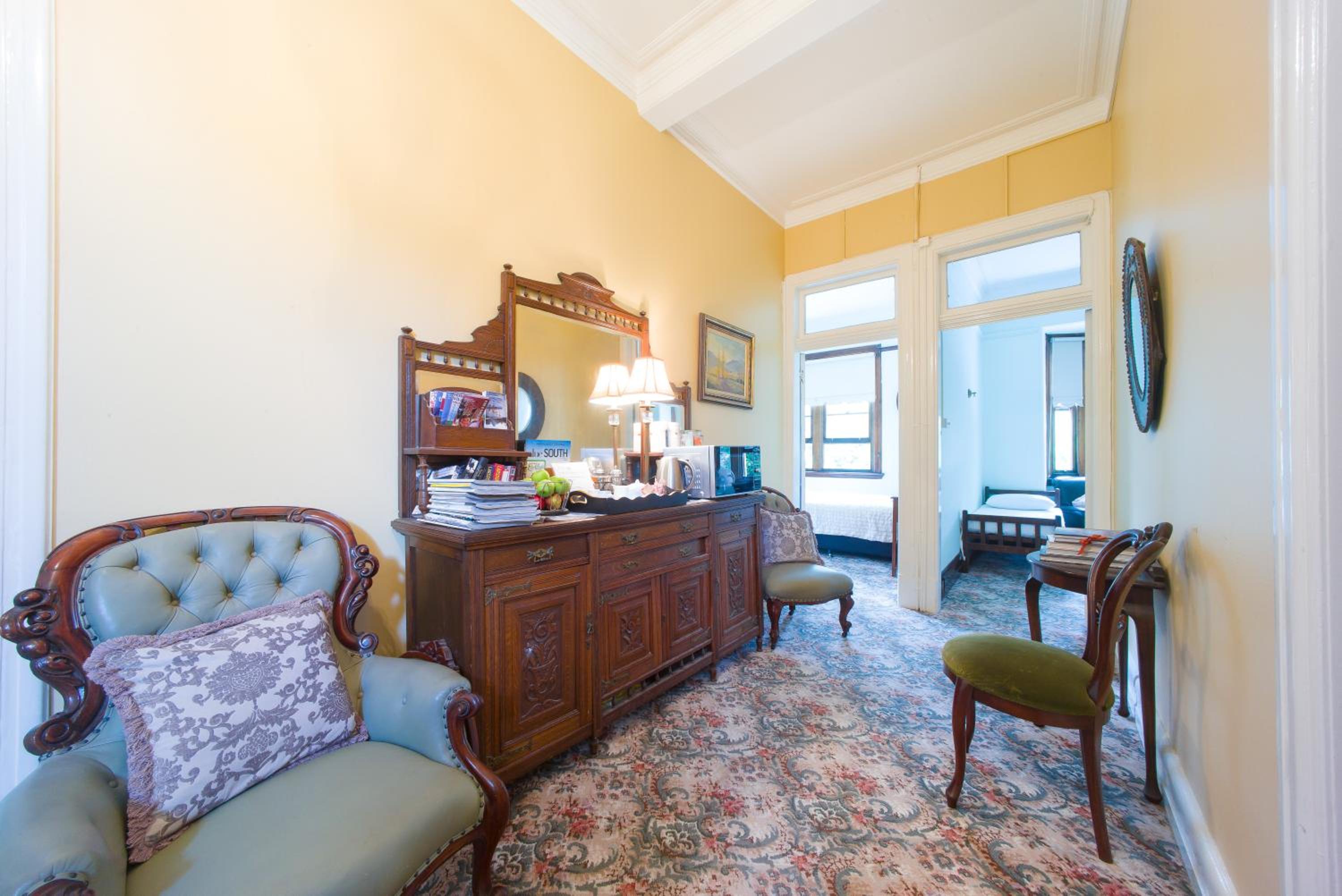 East Sydney Hotel