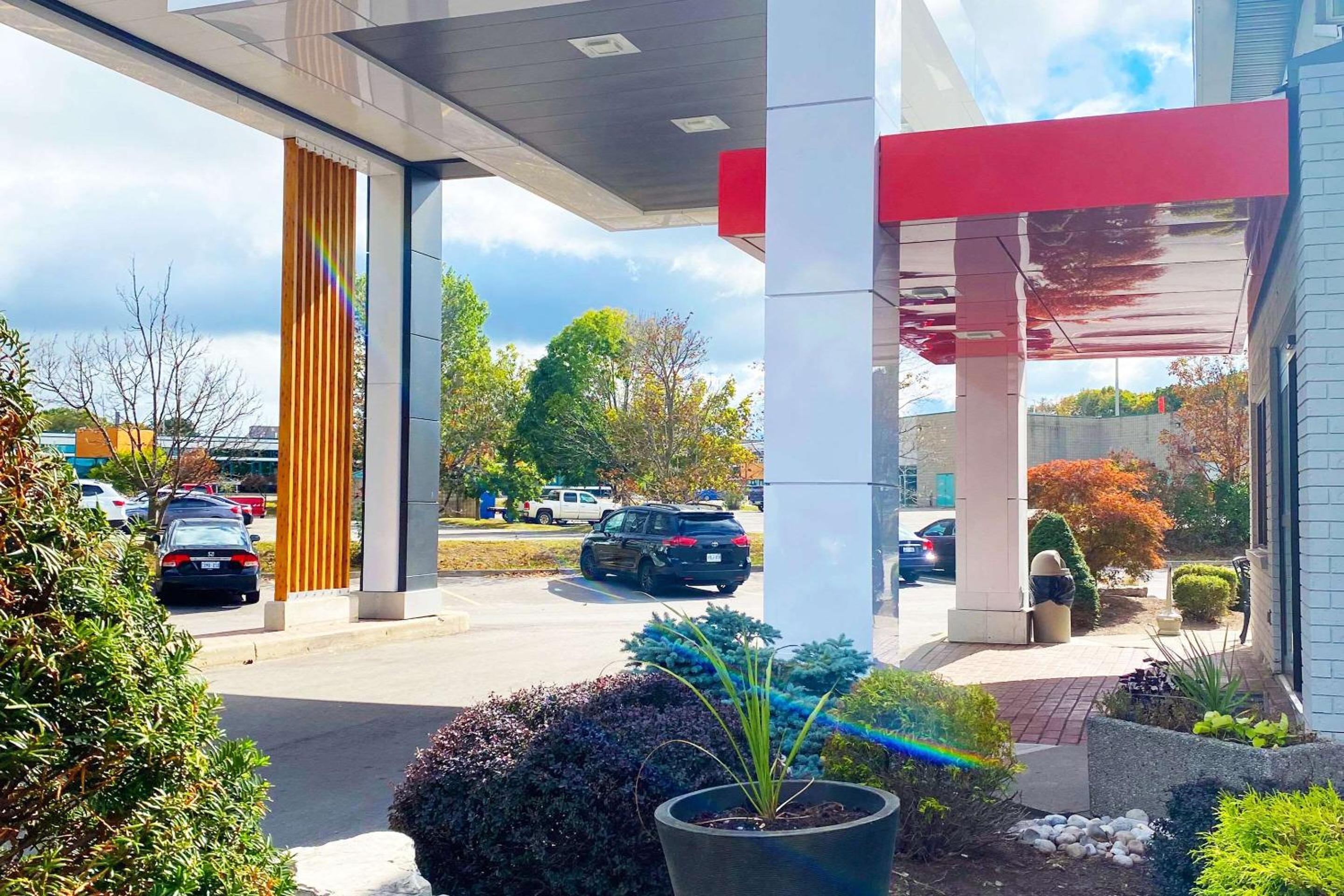 Cambridge Vacations - Comfort Inn - Property Image 35