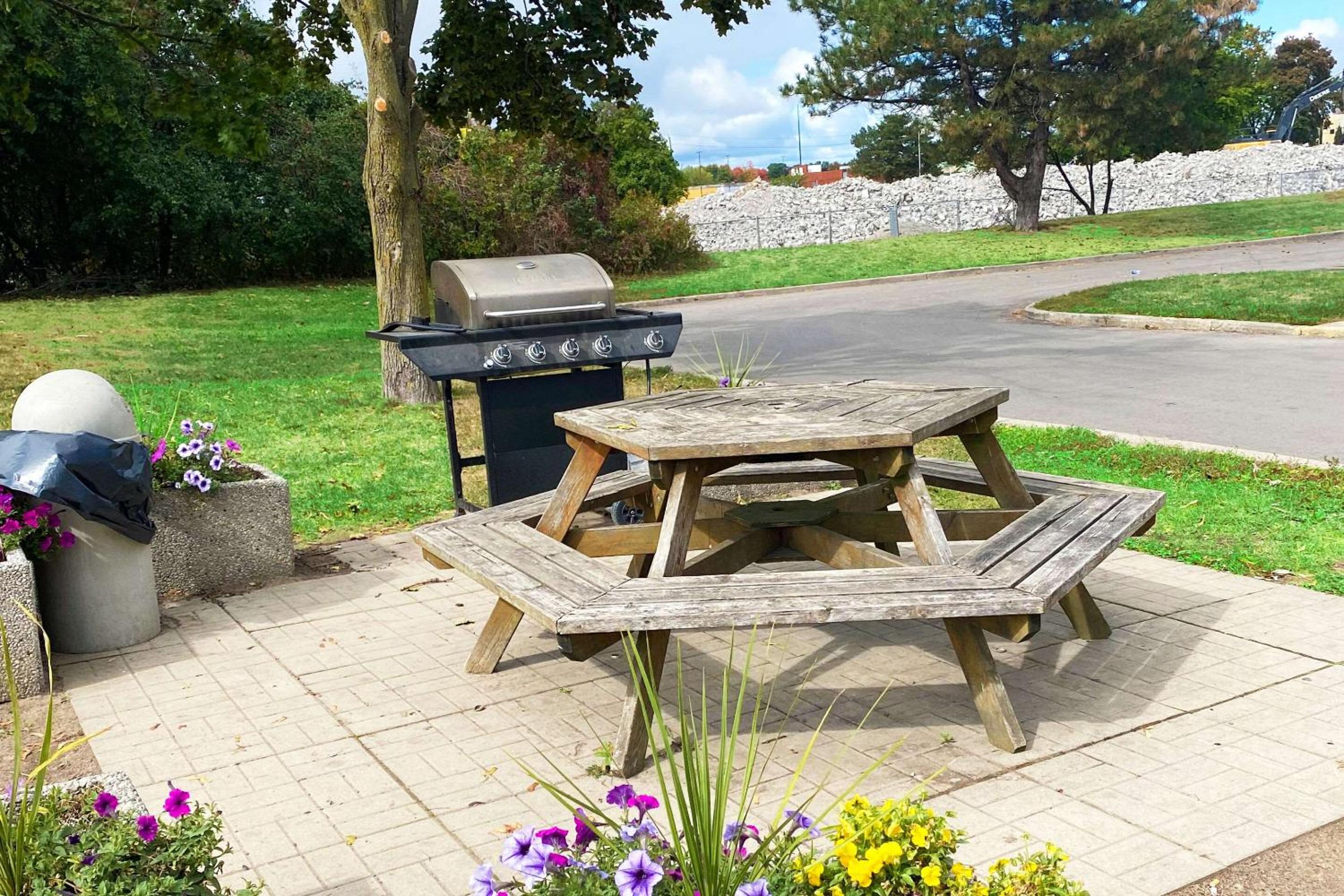 Cambridge Vacations - Comfort Inn - Property Image 36