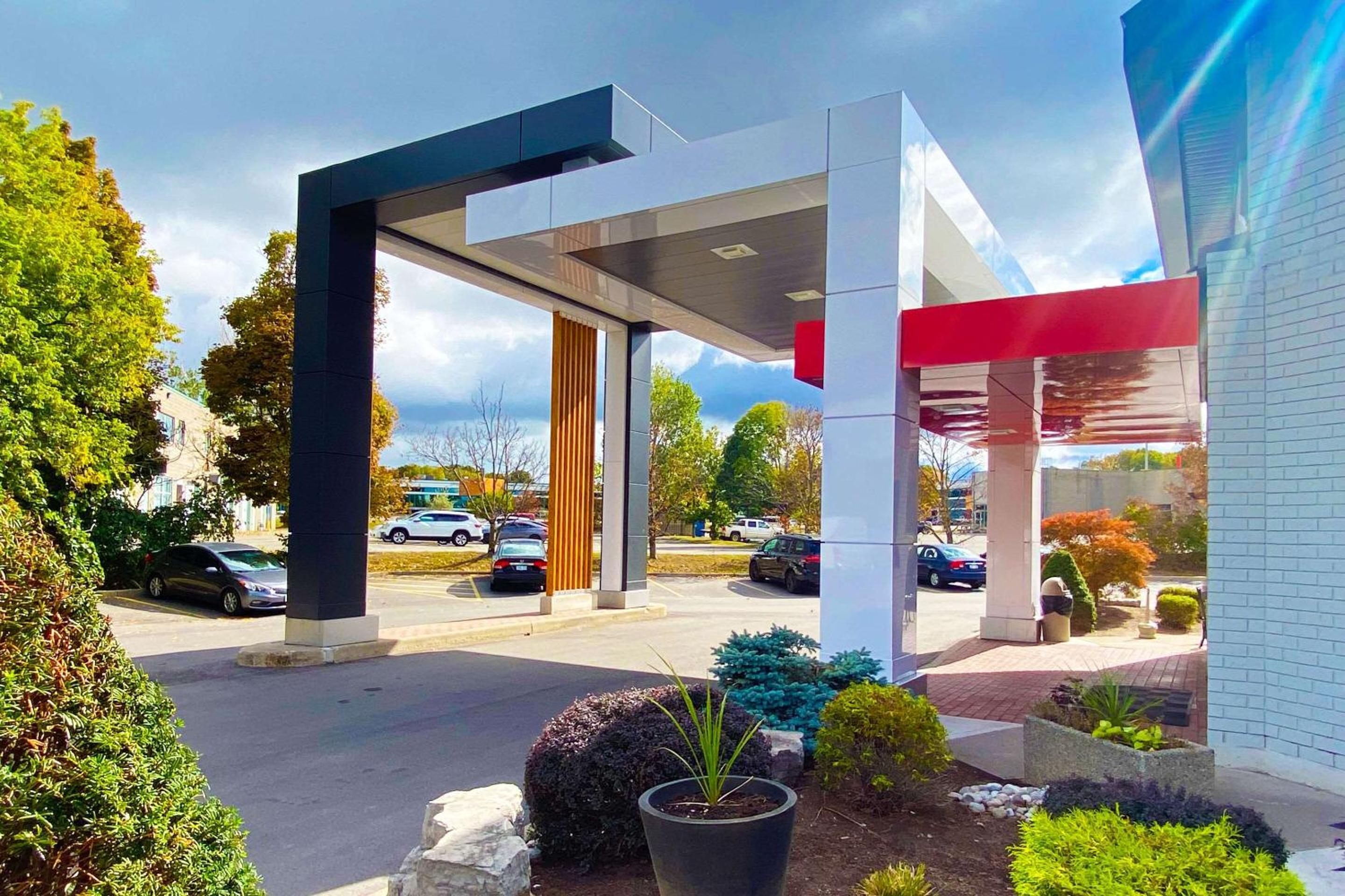 Cambridge Vacations - Comfort Inn - Property Image 38