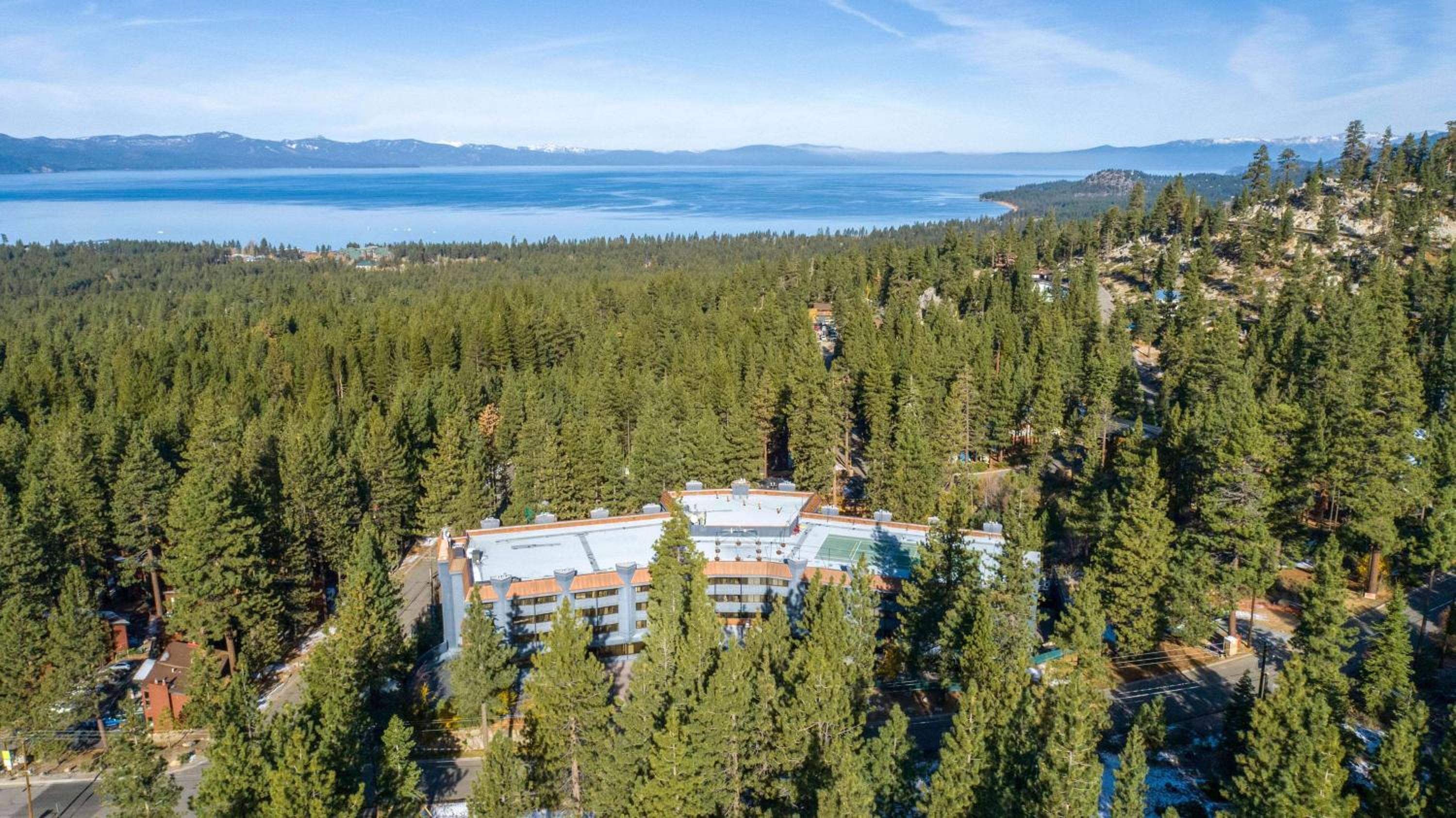 Lake Tahoe Vacations - Hilton Vacation Club Tahoe Seasons Lake Tahoe - Property Image 20