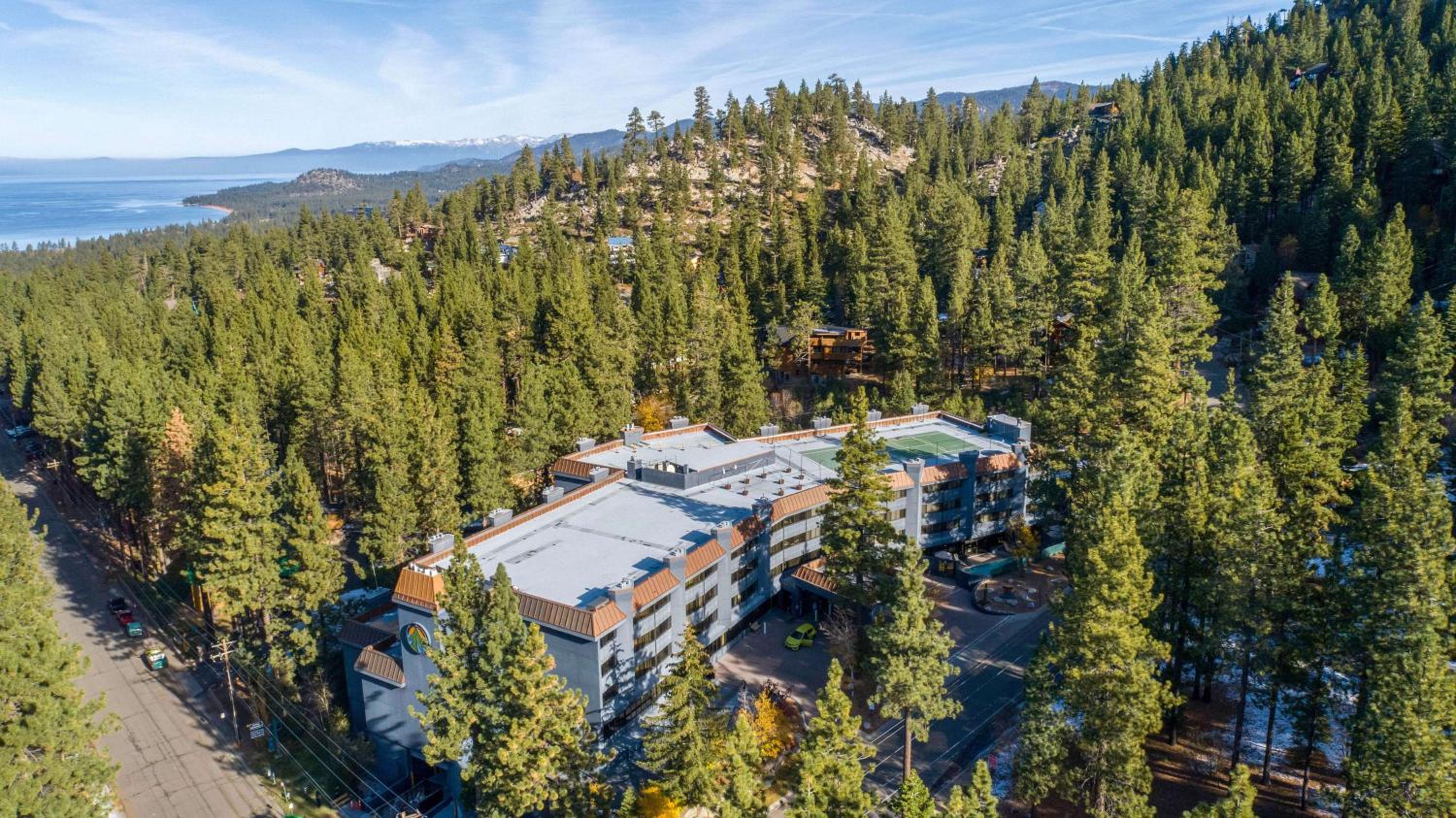 Lake Tahoe Vacations - Hilton Vacation Club Tahoe Seasons Lake Tahoe - Property Image 21