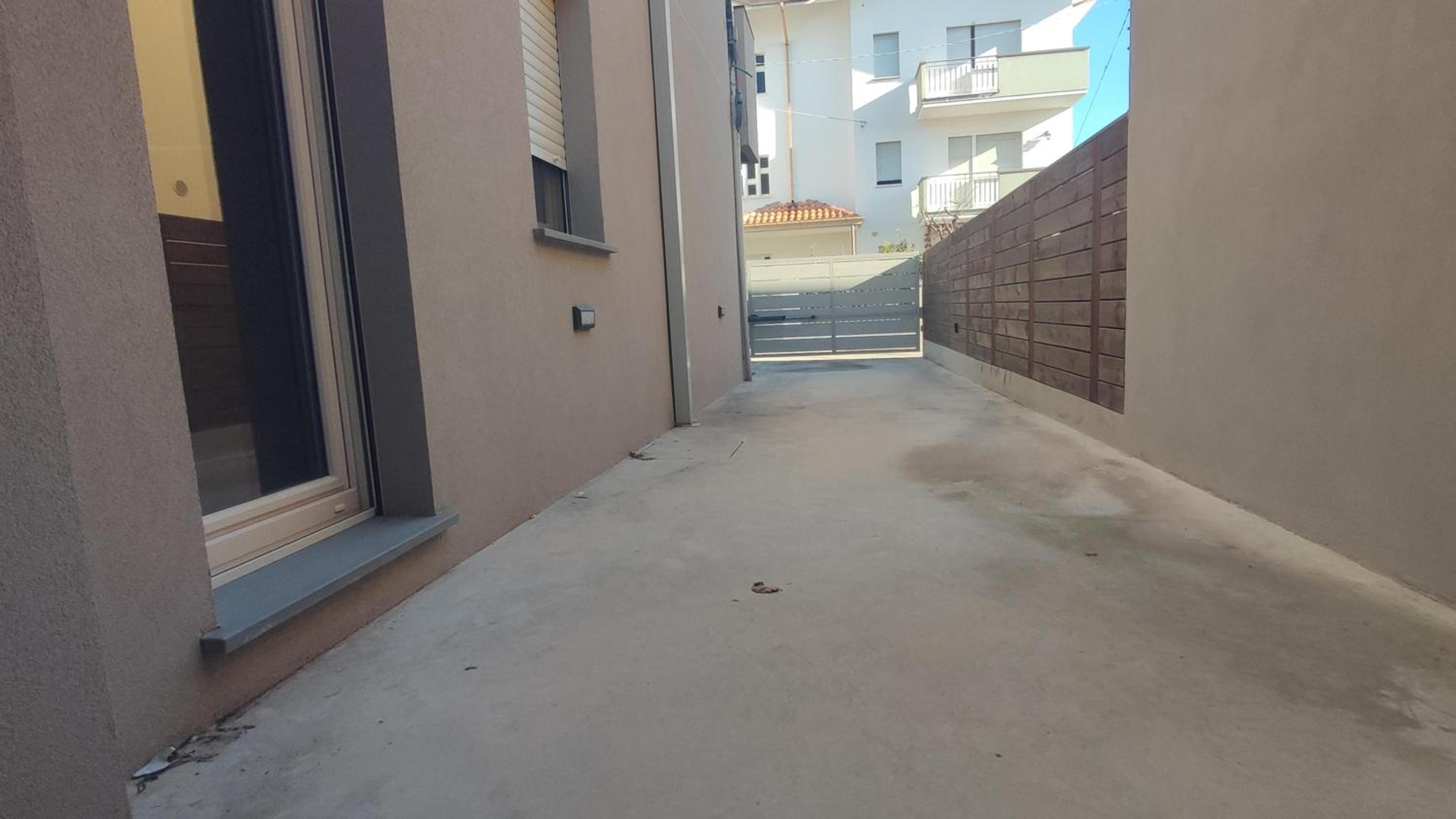 Potenza Suite Home view 3