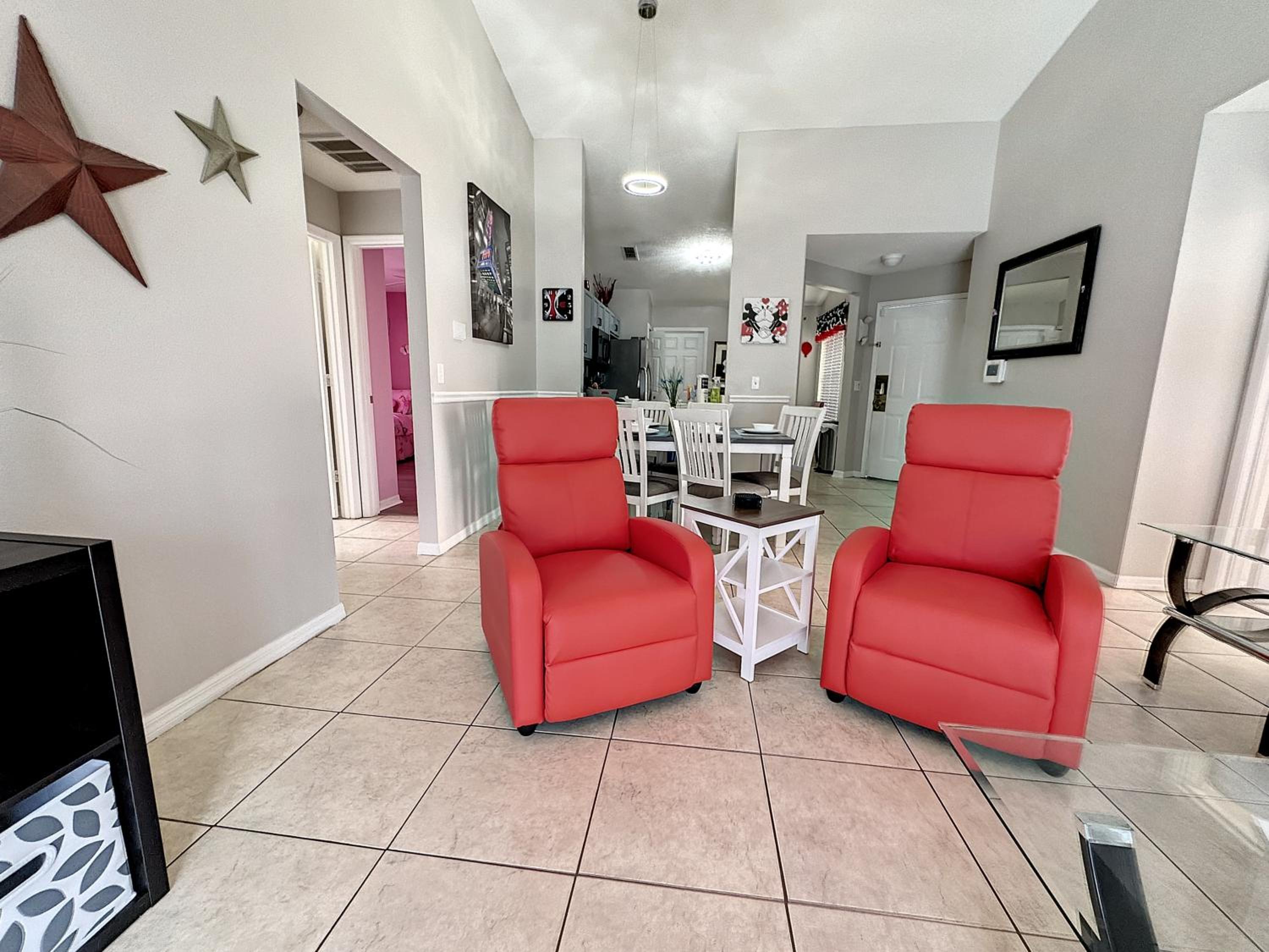 5 star on other sites See why Golf games pool hot tub 4m Disney sun deck Free Snacks