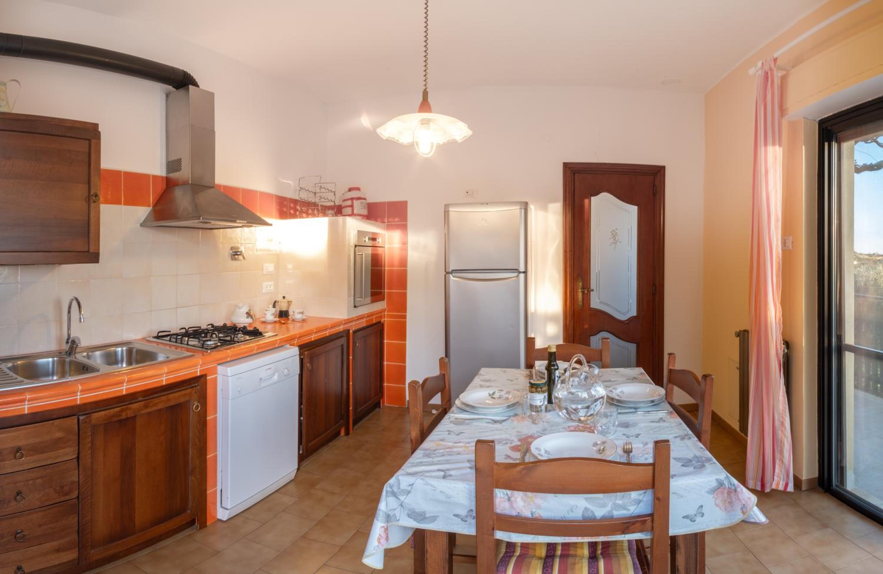 Da Ernestina en Imperia — kitchen