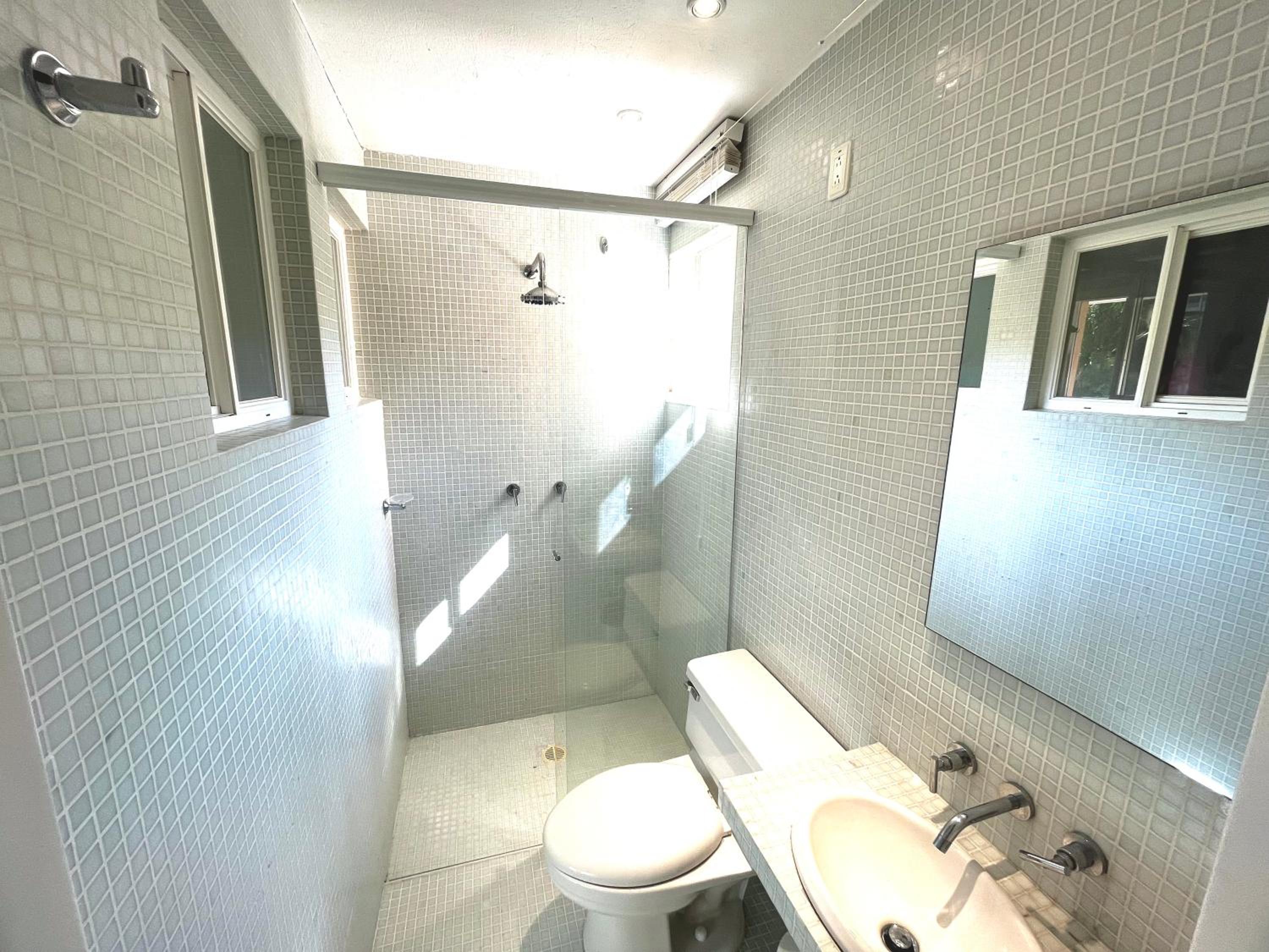 by Calamari Homes - Parque Centenario casa 206 walled city