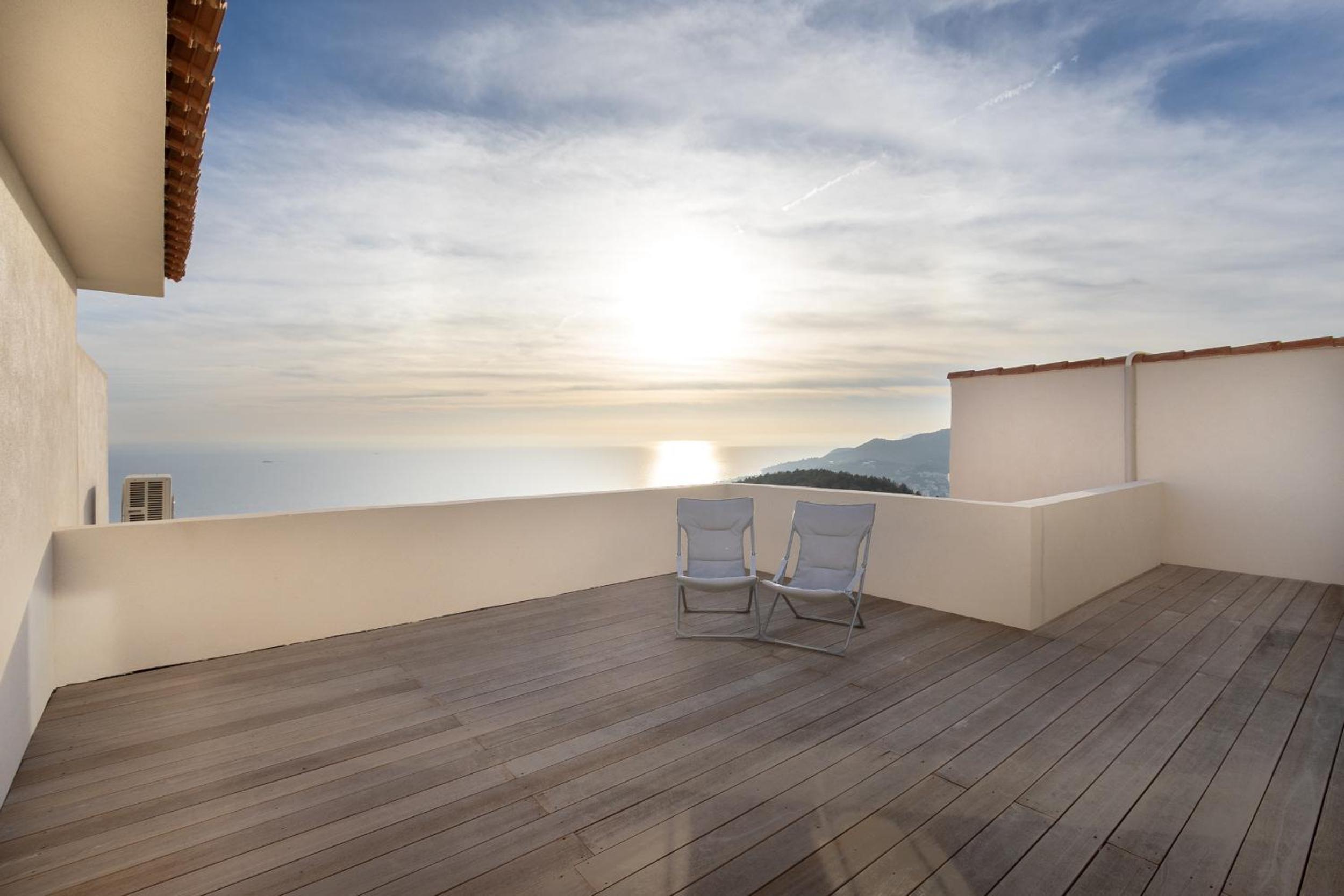 Villa 4 Etoiles vue sur les Iles d'Or Carqueiranne Sea and Mountain Pleasure Villa vue mer 180