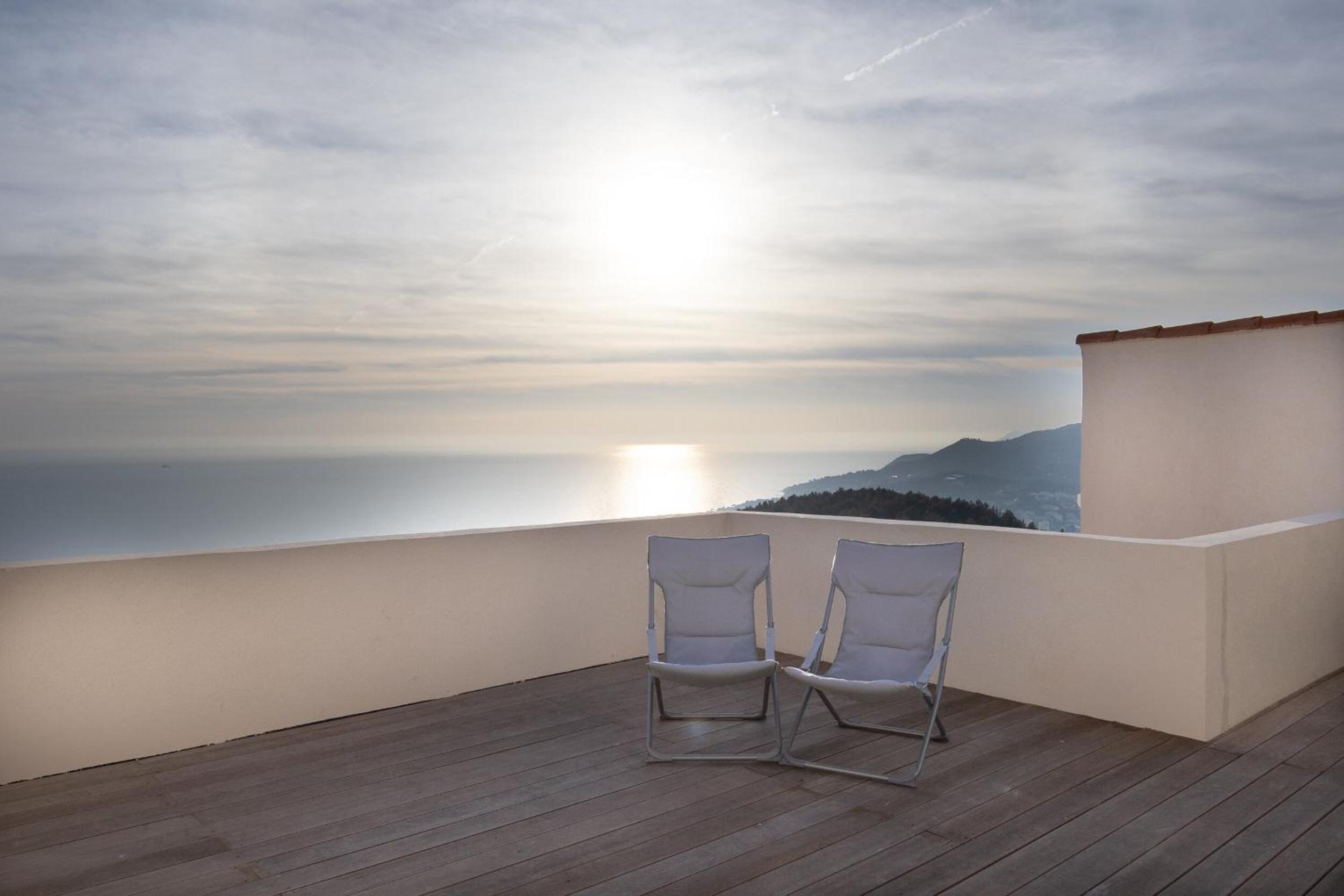 Villa 4 Etoiles vue sur les Iles d'Or Carqueiranne Sea and Mountain Pleasure Villa vue mer 180