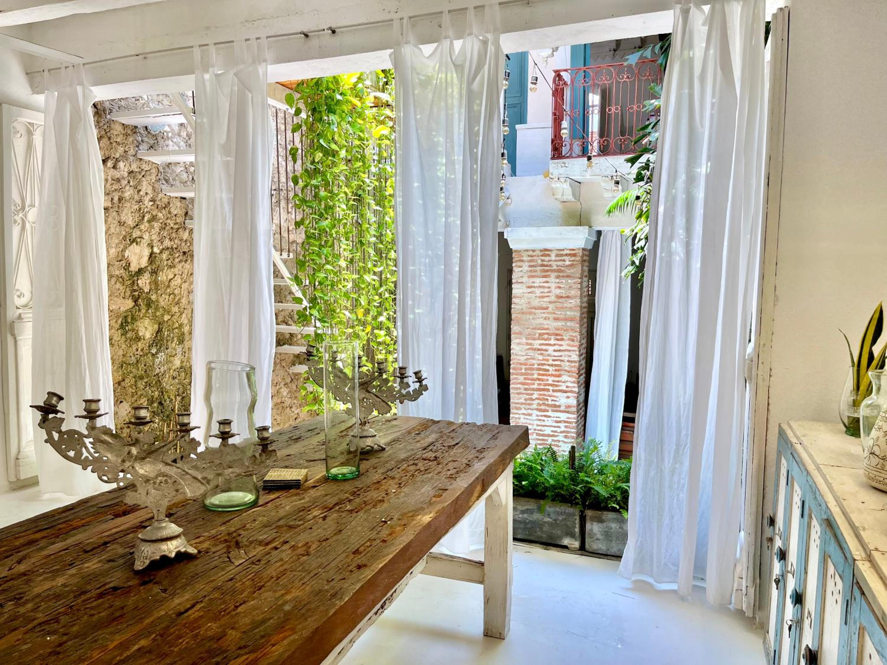 by Calamari Homes - Casa Aura Victoria walled city