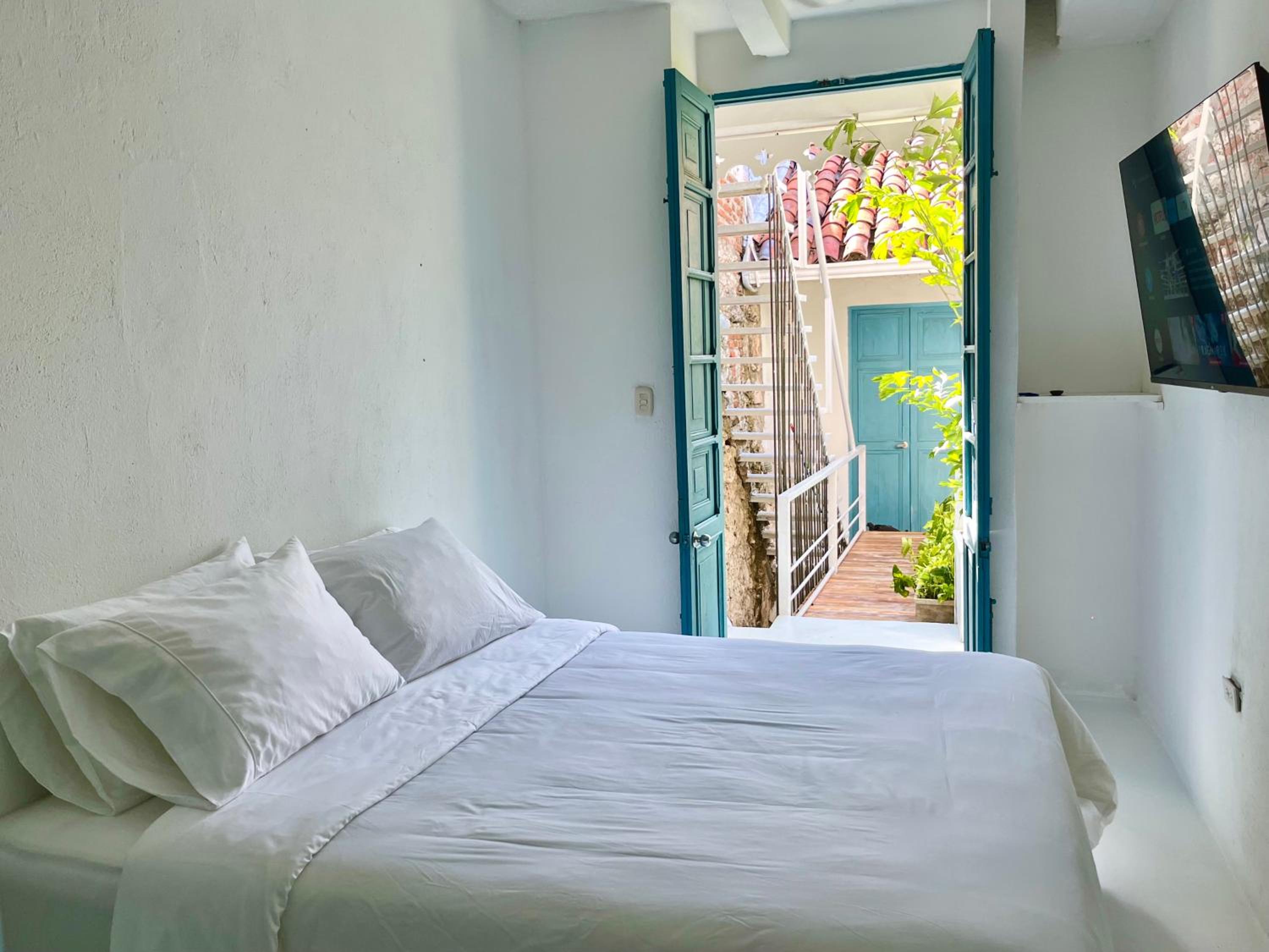 by Calamari Homes - Casa Aura Victoria walled city