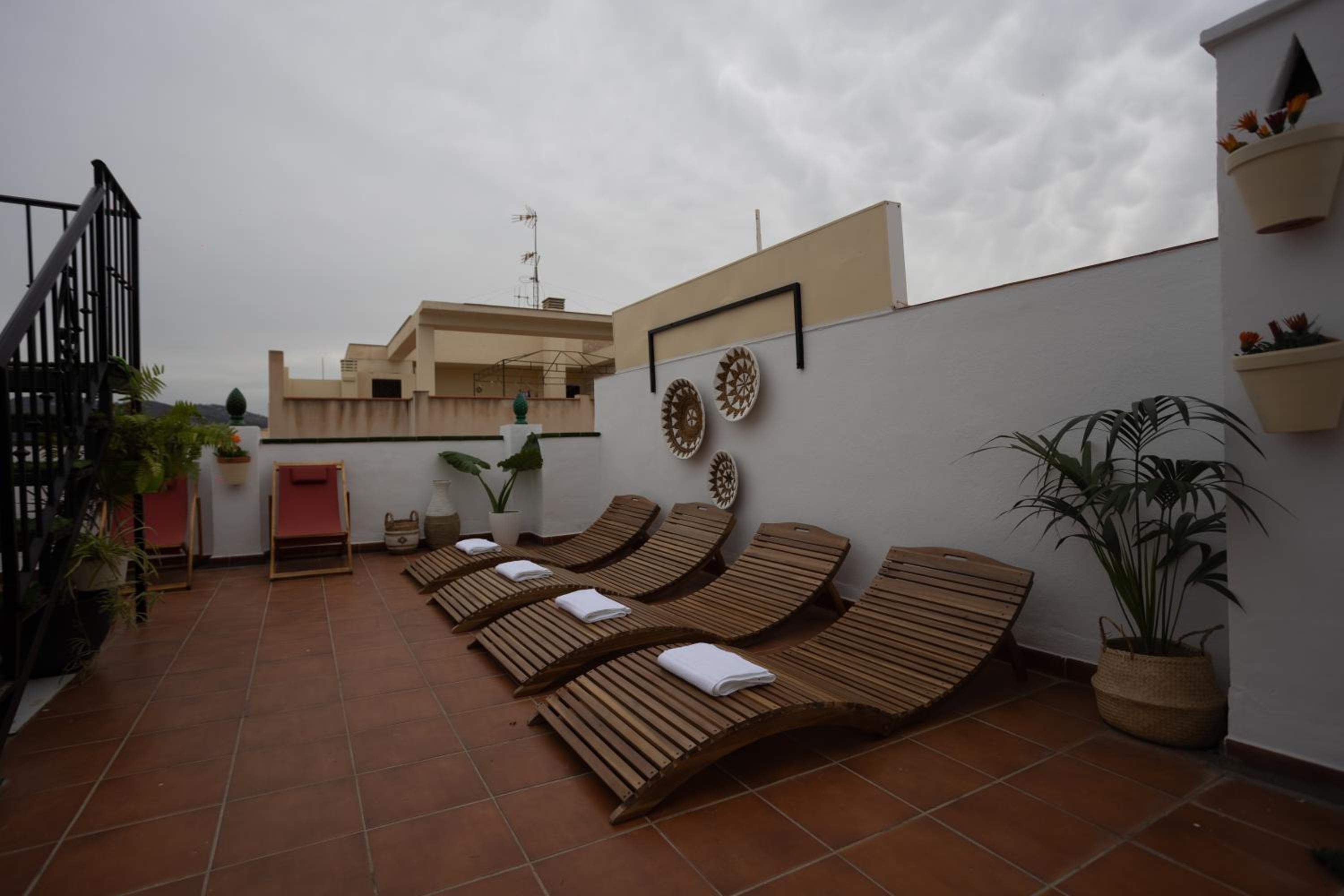 Naim Guest House Nerja