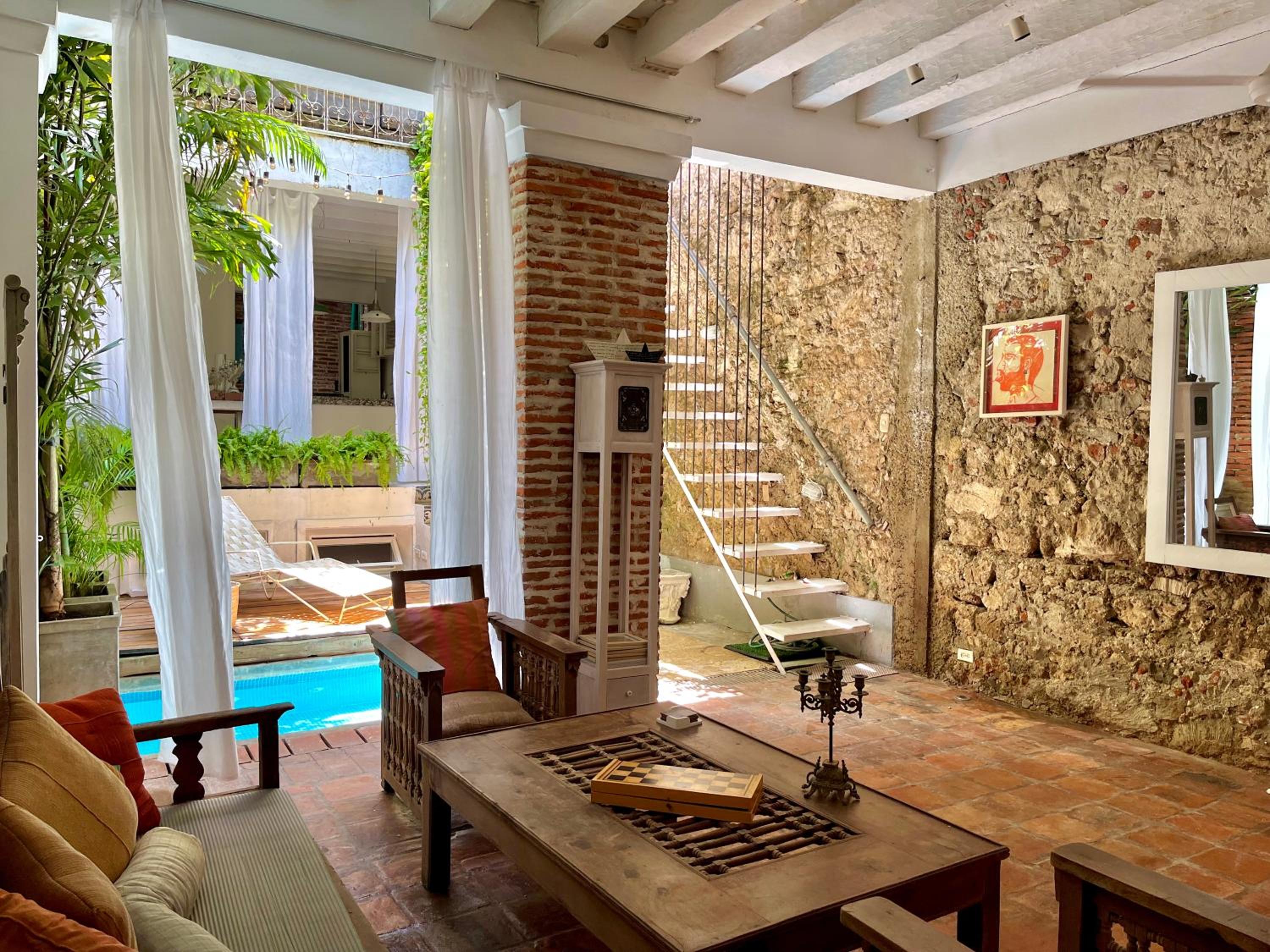 by Calamari Homes - Casa Aura Victoria walled city