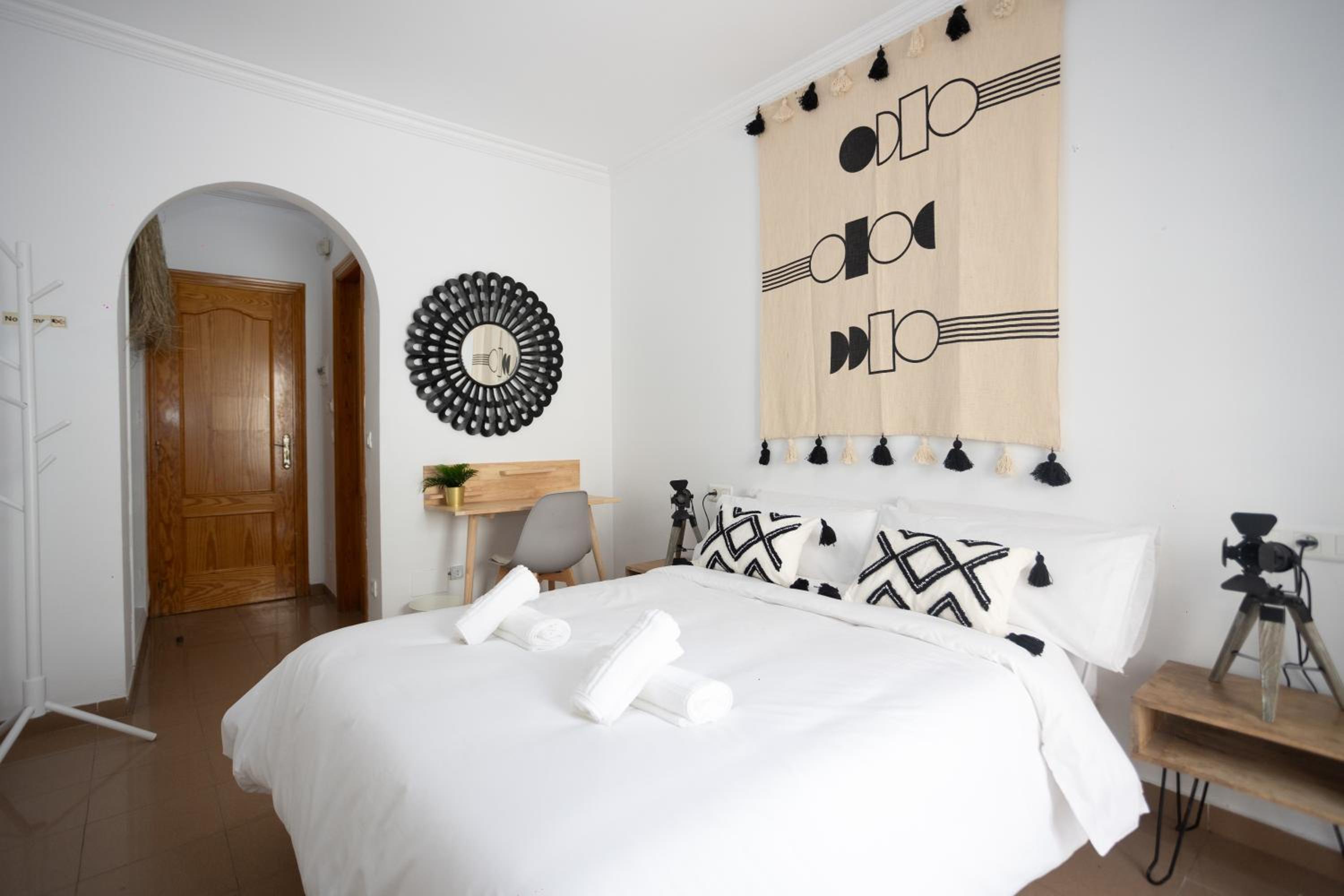Naim Guest House Nerja