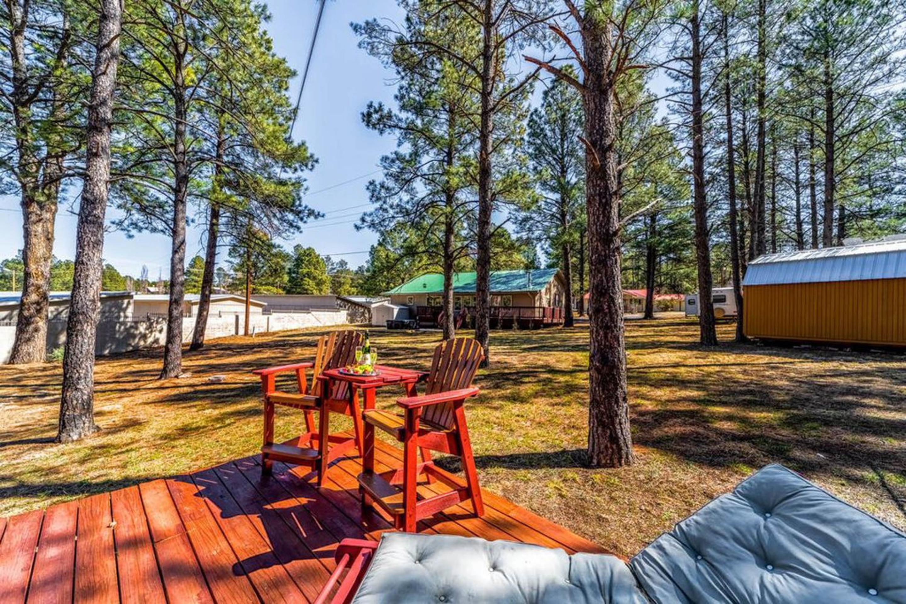 Pine Tin Inn view 5