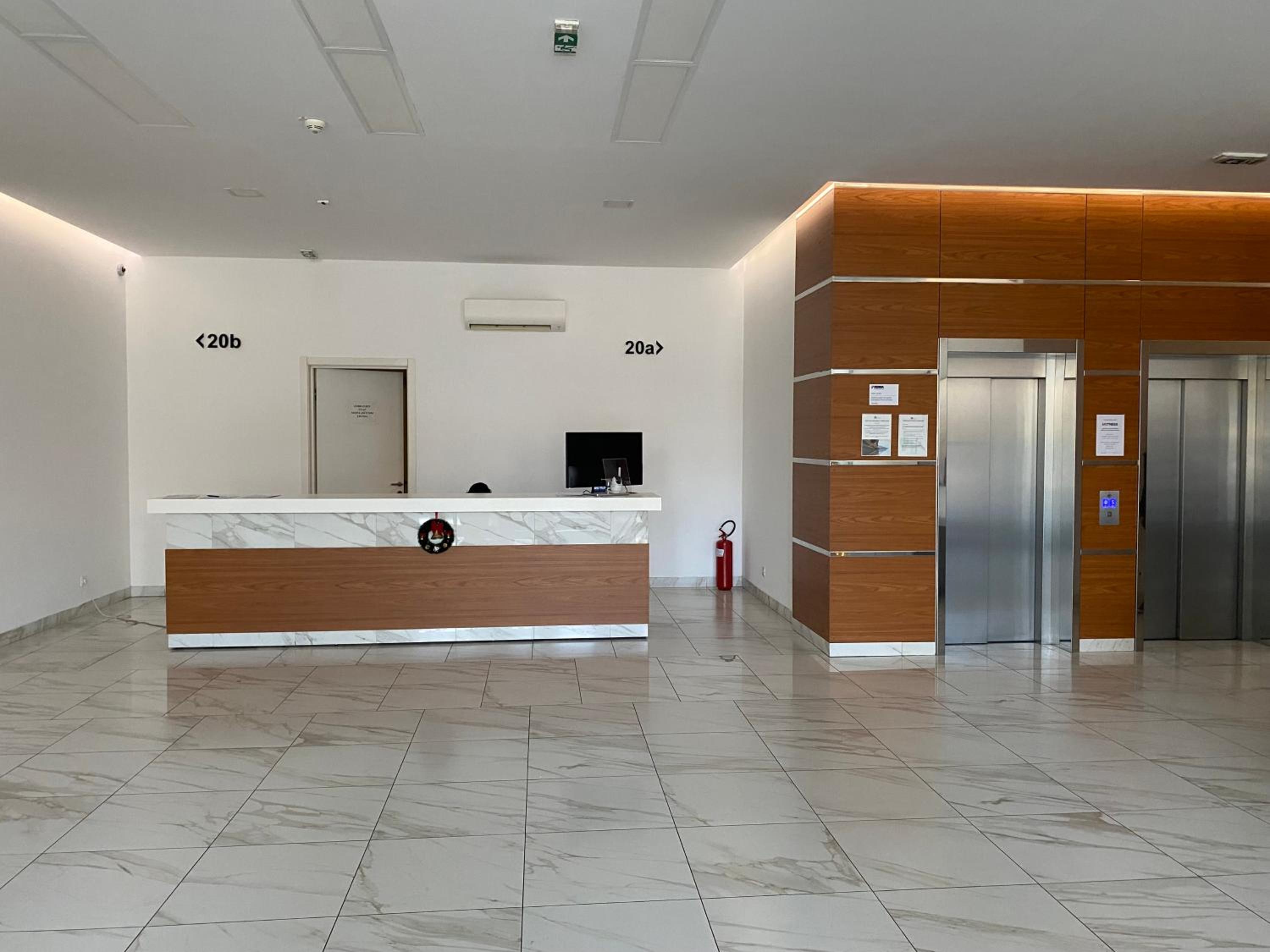 Hedonist-Modern Urban Stay A Blok view 2