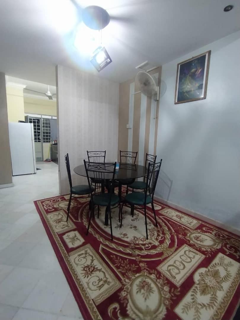 Zahra Homestay 2 photo 4