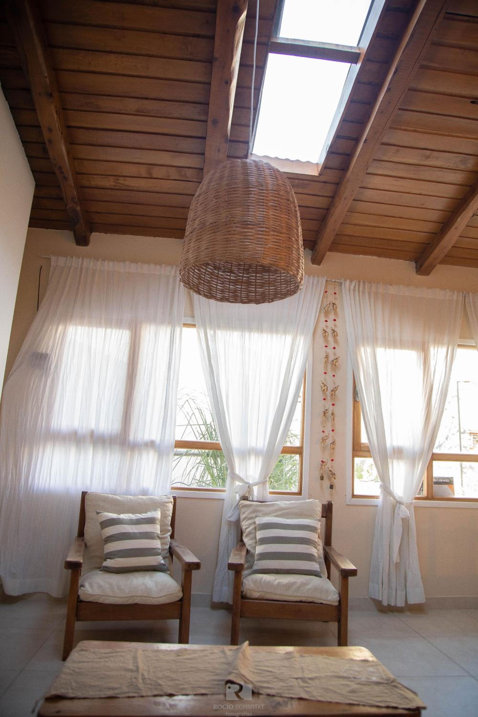 Casa Jardin Adesmia