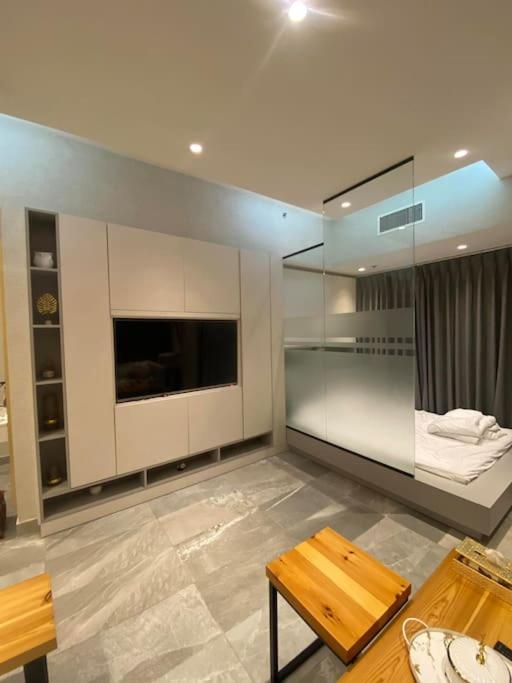 Luxury duplex apartment in Damac Abdali Tower view 4