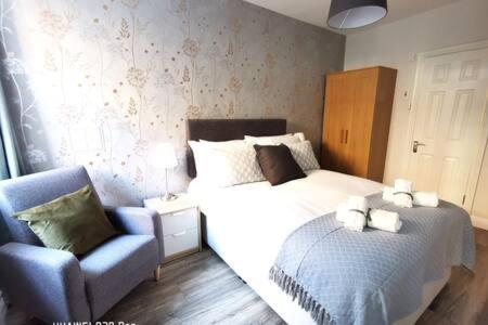 Cosy 1bed apartment with nice patio and fast WIFI F1