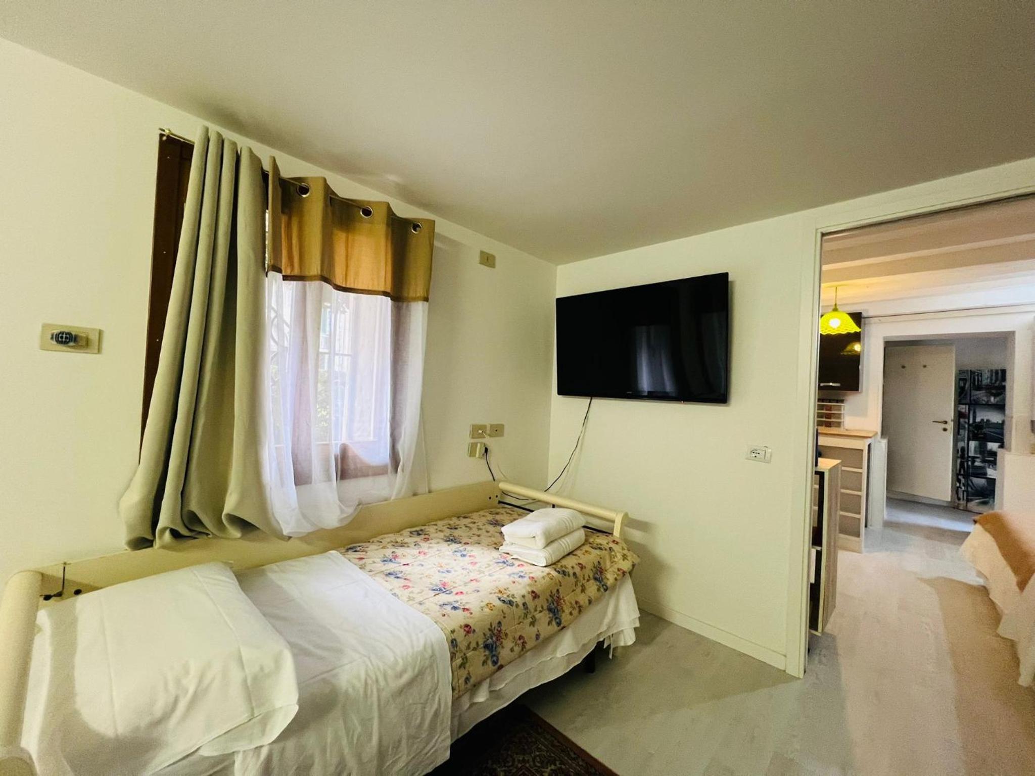 Santo Stefano Apartment