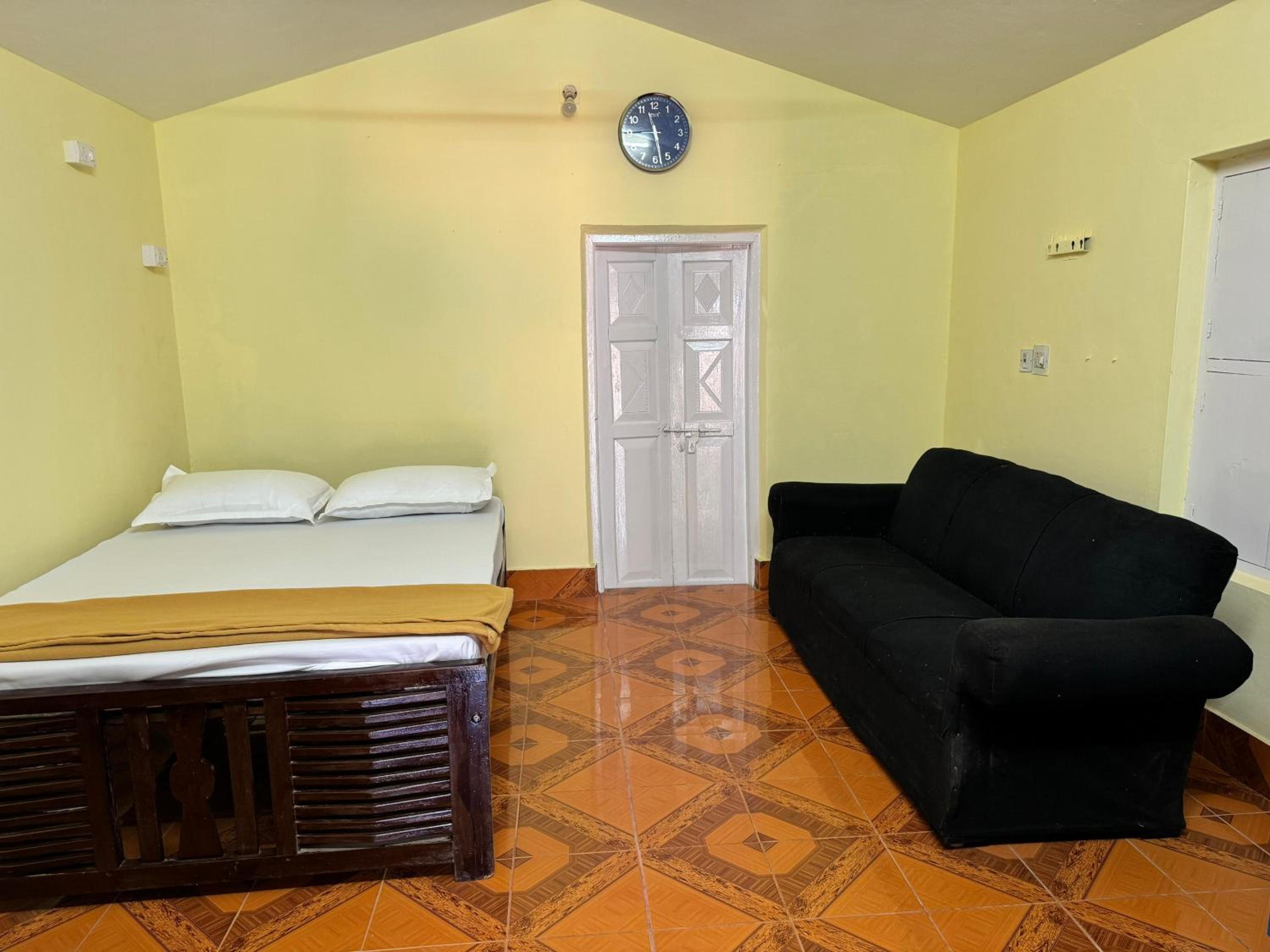 Payal Nivas beach cottage view 5