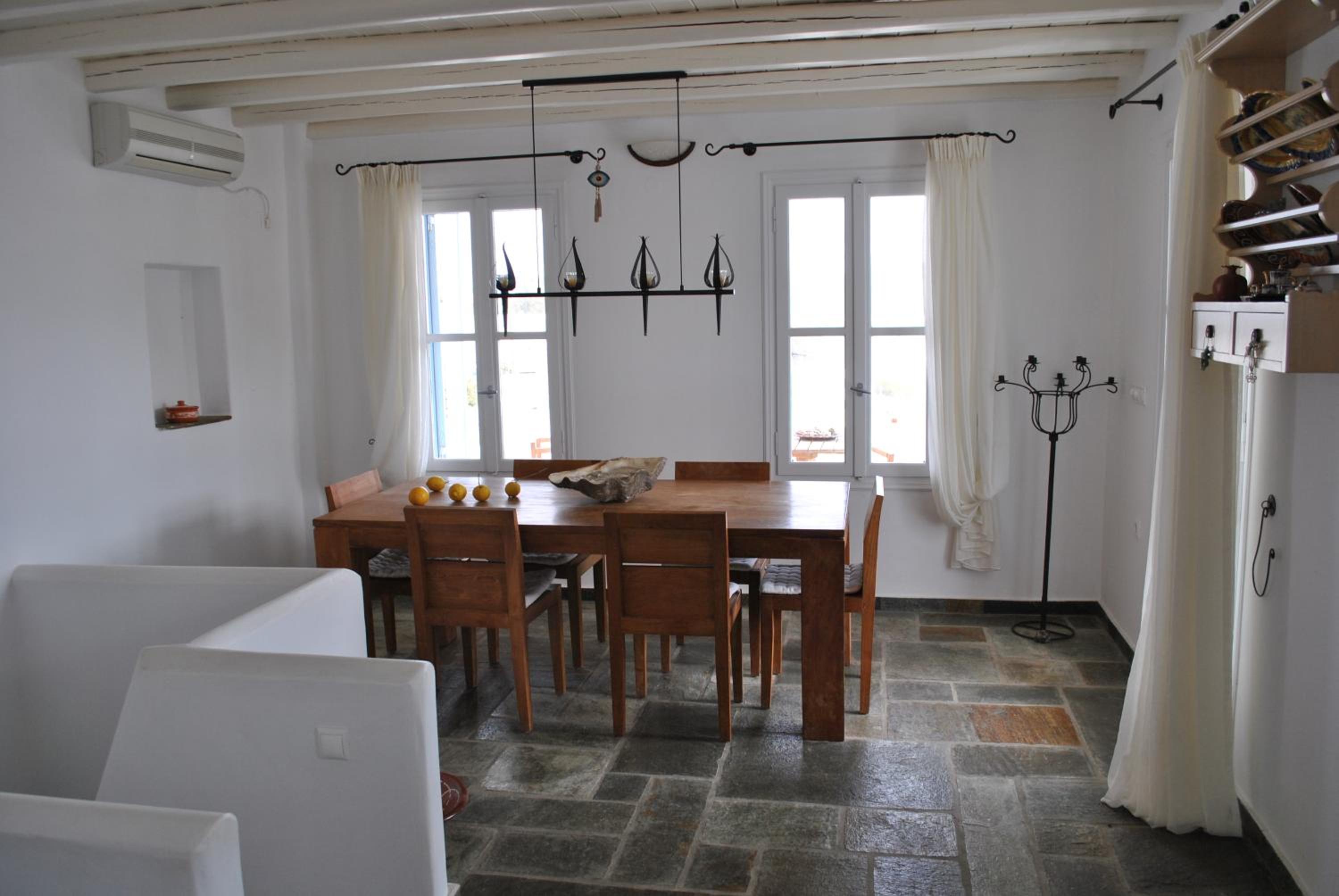 Pénde Traditional Villas