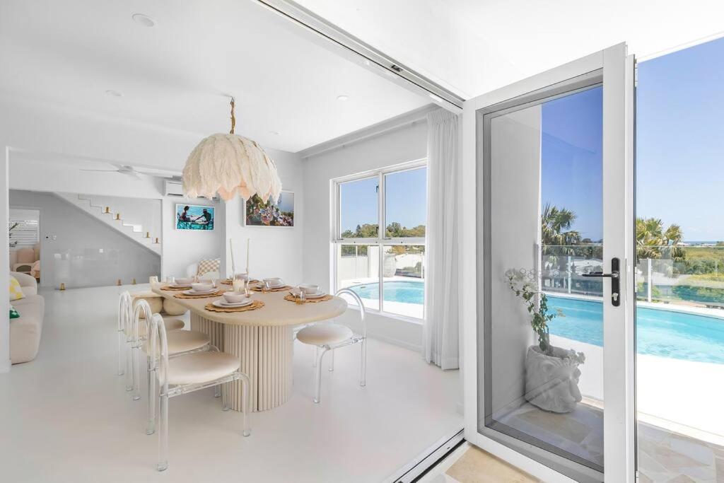 WhitsunStays - The Cyclades