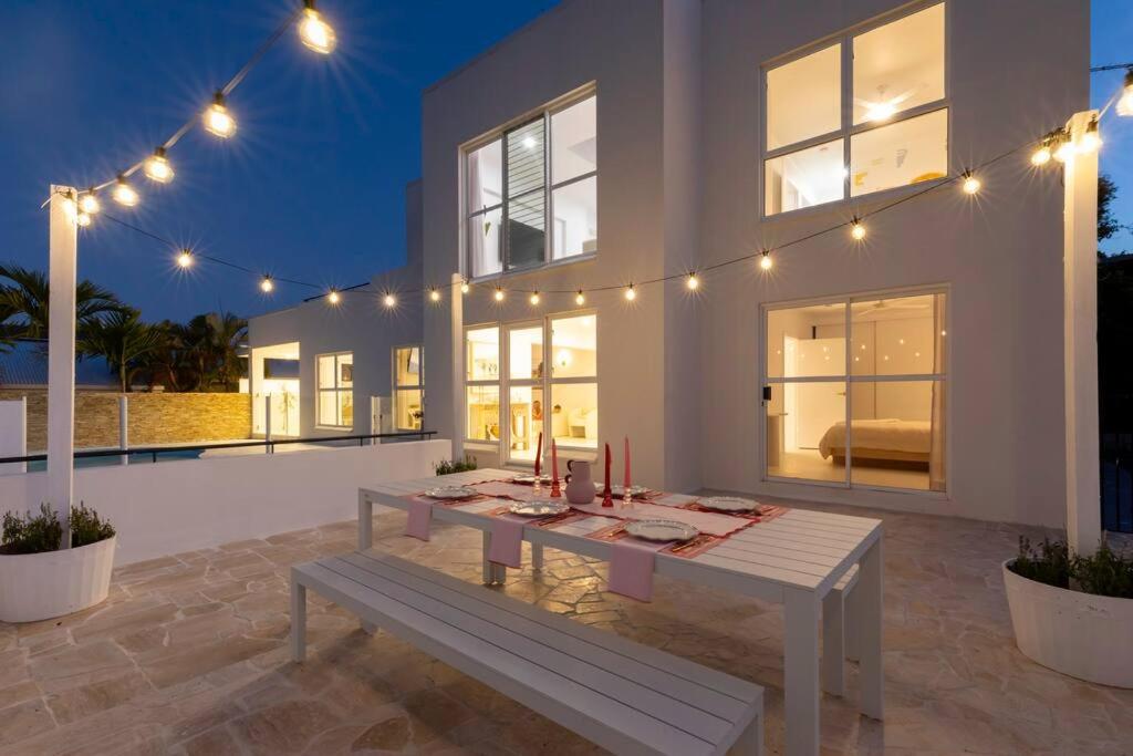 WhitsunStays - The Cyclades