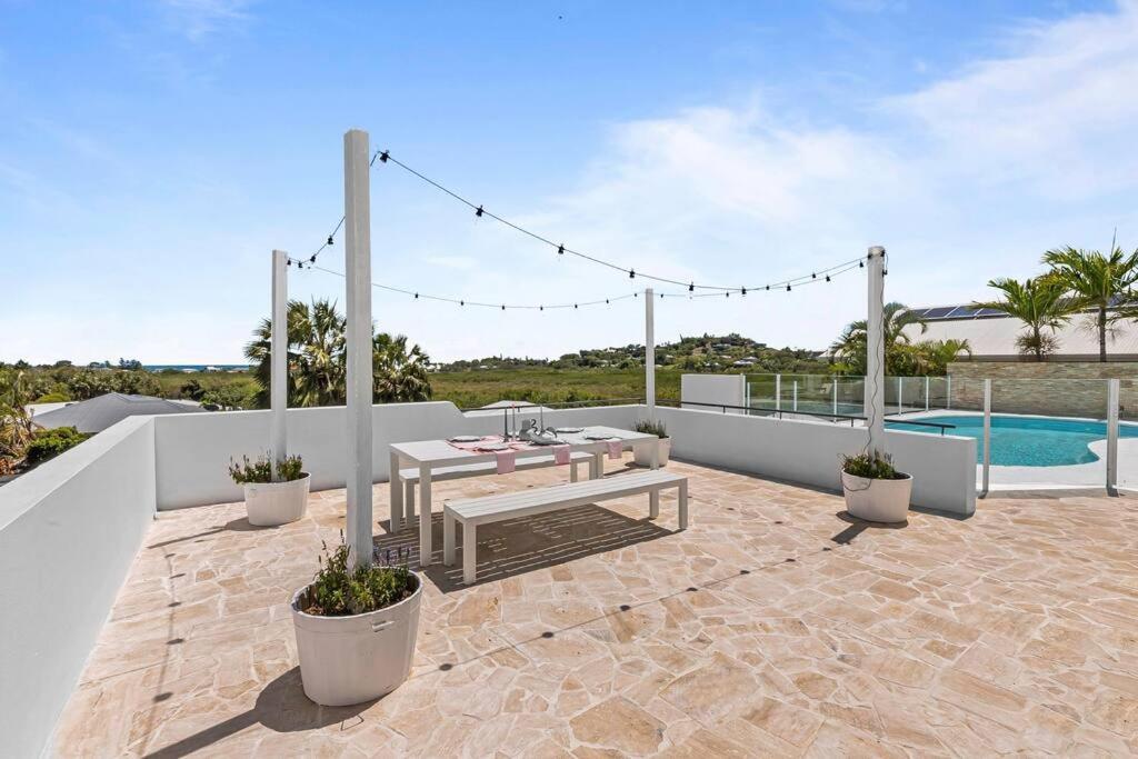 WhitsunStays - The Cyclades