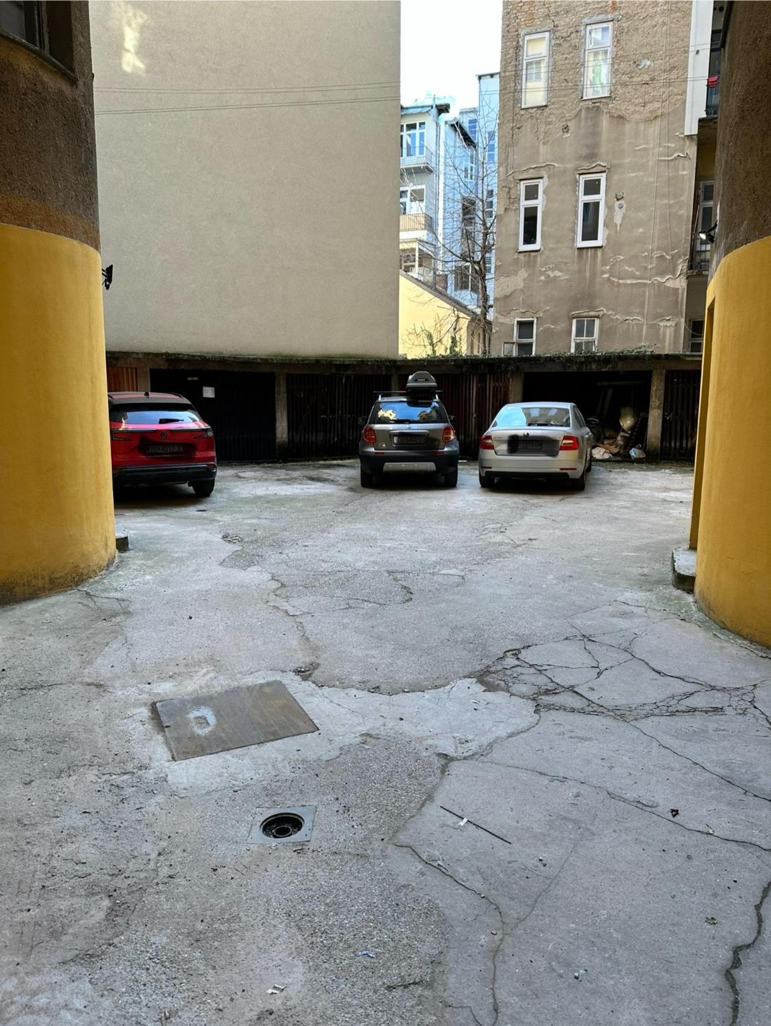 Photo 43