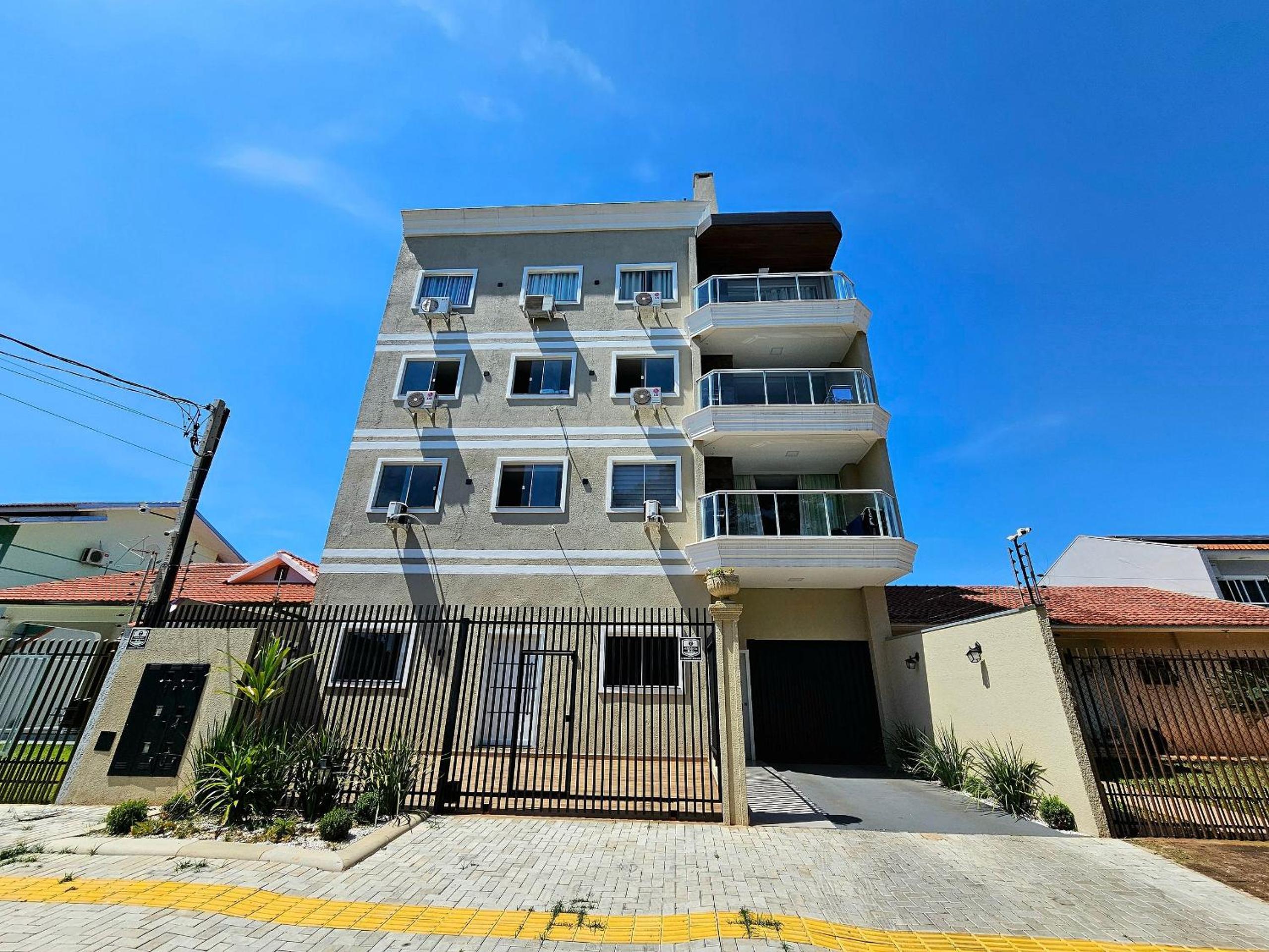 Apt Alto Padrão 3 quartos prox Centro e Atrativos