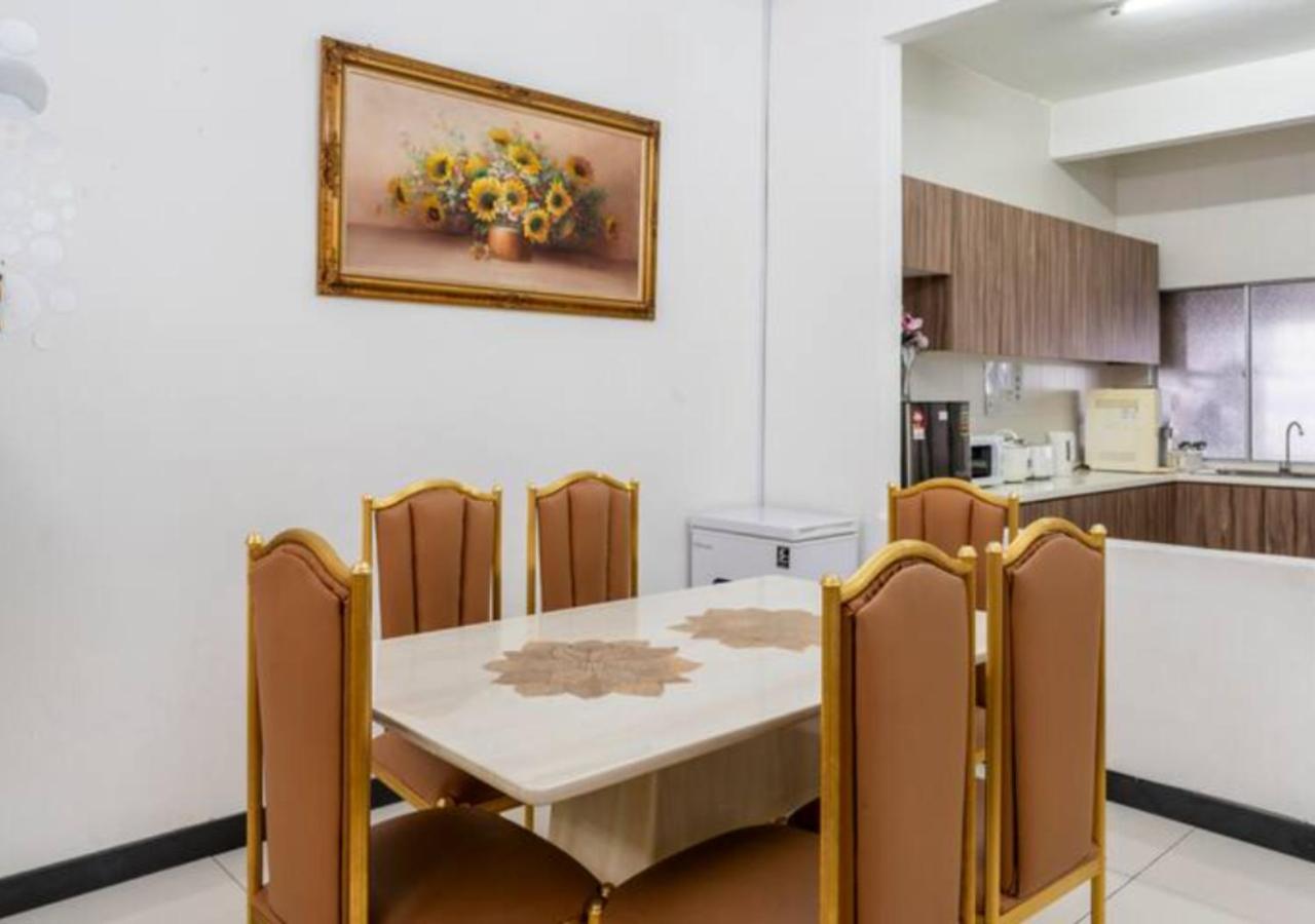 Shah Alam Golden Homestay 4 Rooms, 3 Bathrooms Seksyen 7 near uitm icity photo 4