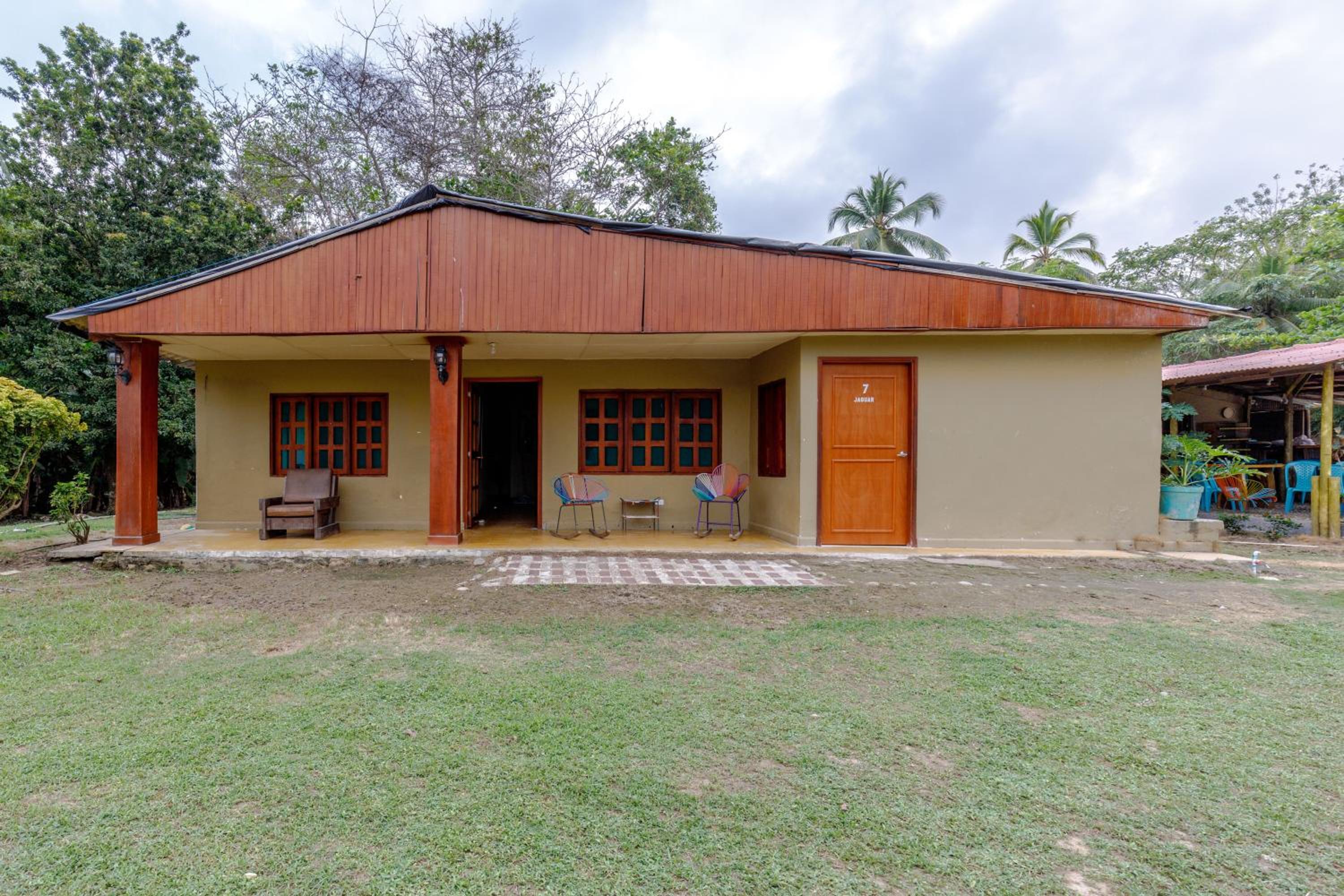 CASA DE CAMPO CASTILLETE dentro del PARQUE TAYRONA