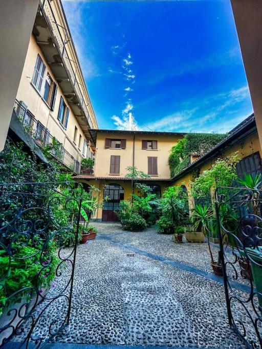 Milan City Center Airport Lounge Feel - Speed Winter Vibe - Taxi-no-need B&B