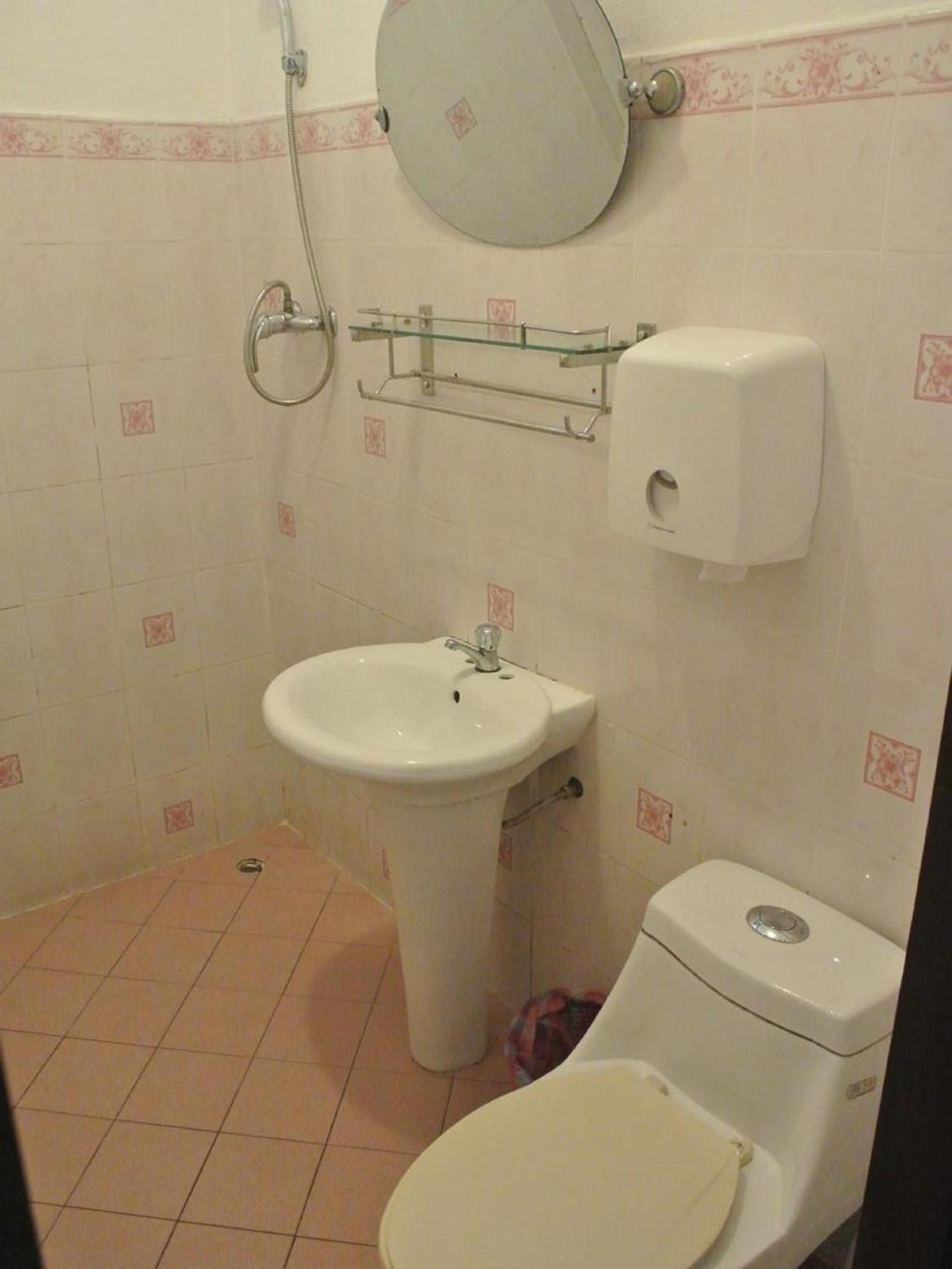 Photo 12