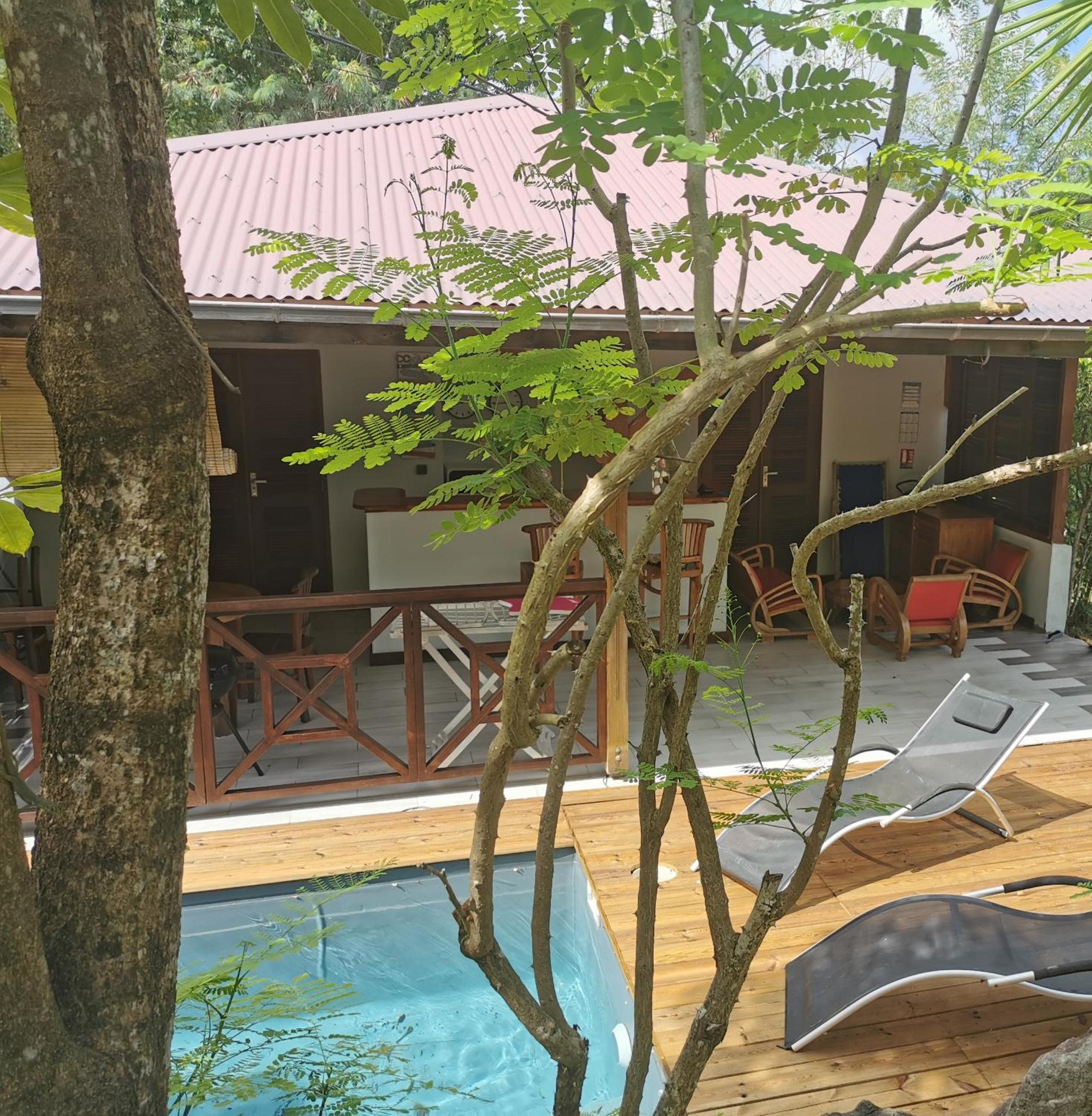 Villa Grenadille +Piscine 4 pers Diamant view 3