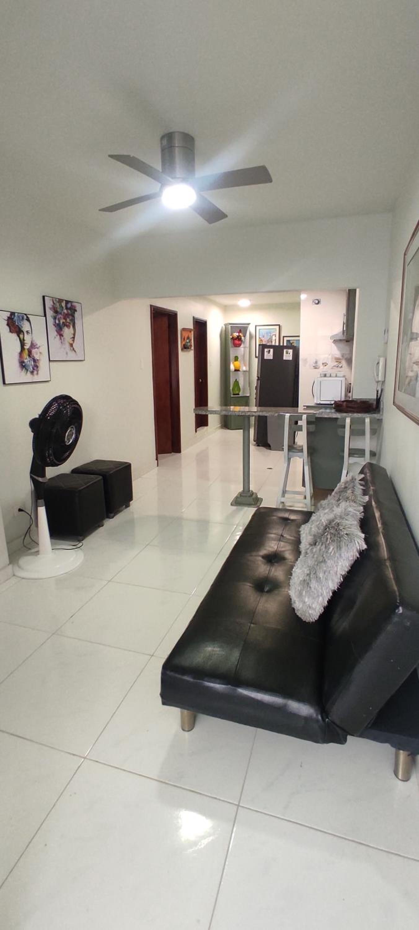 Apartamento con vista mar