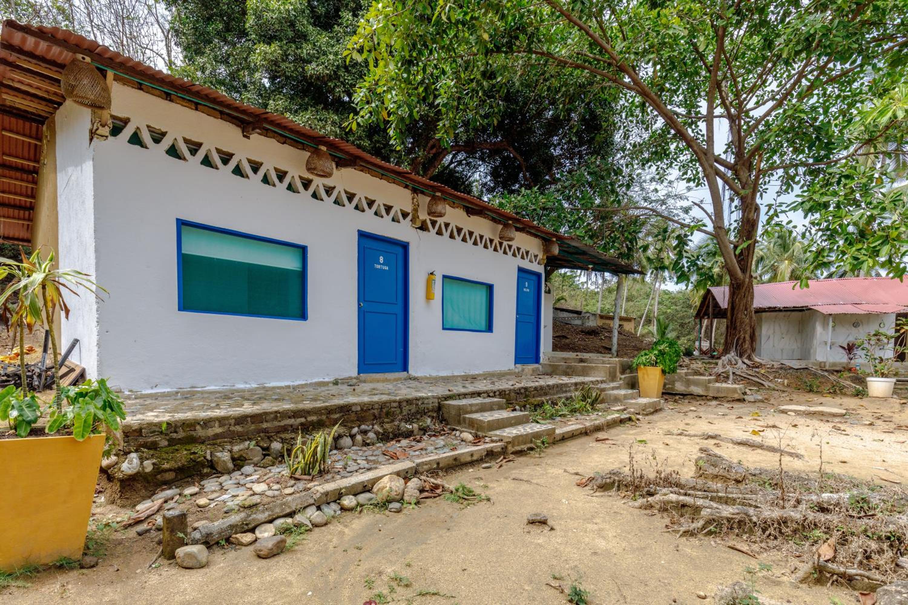 Hotel CASA DE CAMPO CASTILLETE dentro del PARQUE TAYRONA - Image 1